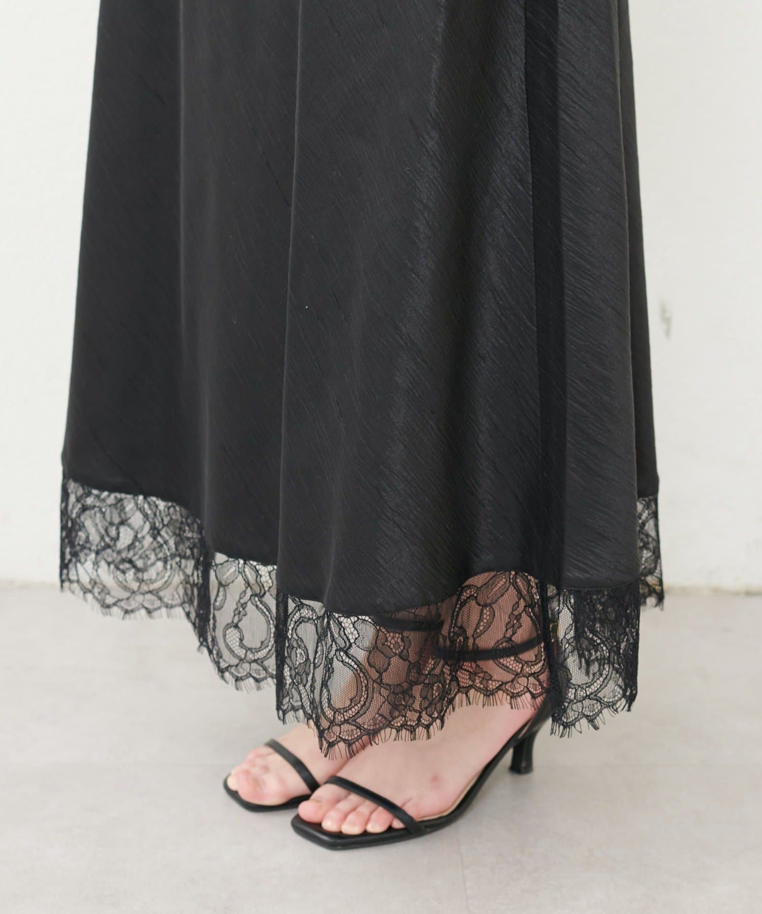 NICE CLAUP / OLIVE des OLIVE OUTLET(ナイスクラップ  / オリーブ デ オリーブ アウトレット) 【natural couture】レース付きバイヤススカート