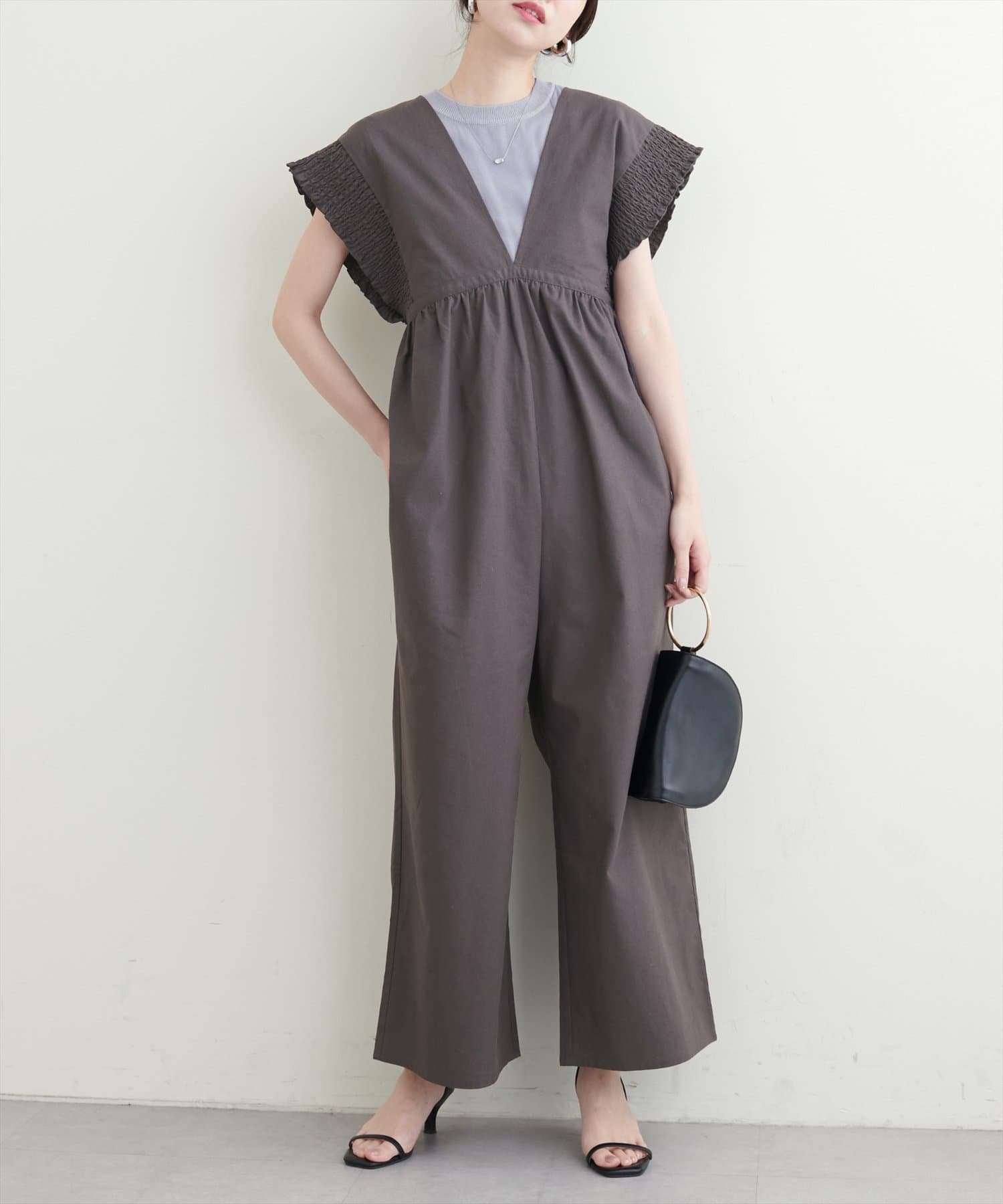 NICE CLAUP / OLIVE des OLIVE OUTLET(ナイスクラップ  / オリーブ デ オリーブ アウトレット) 【natural couture】綿麻シャーリング袖サロペ