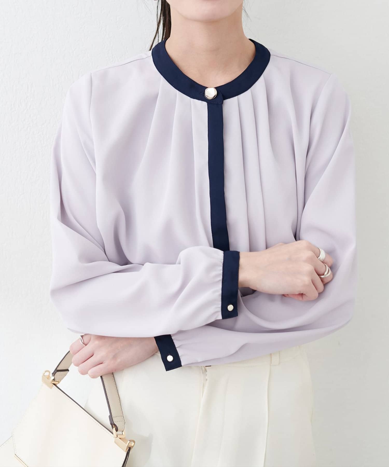 NICE CLAUP / OLIVE des OLIVE OUTLET(ナイスクラップ  / オリーブ デ オリーブ アウトレット) 【natural couture】配色衿タックブラウス