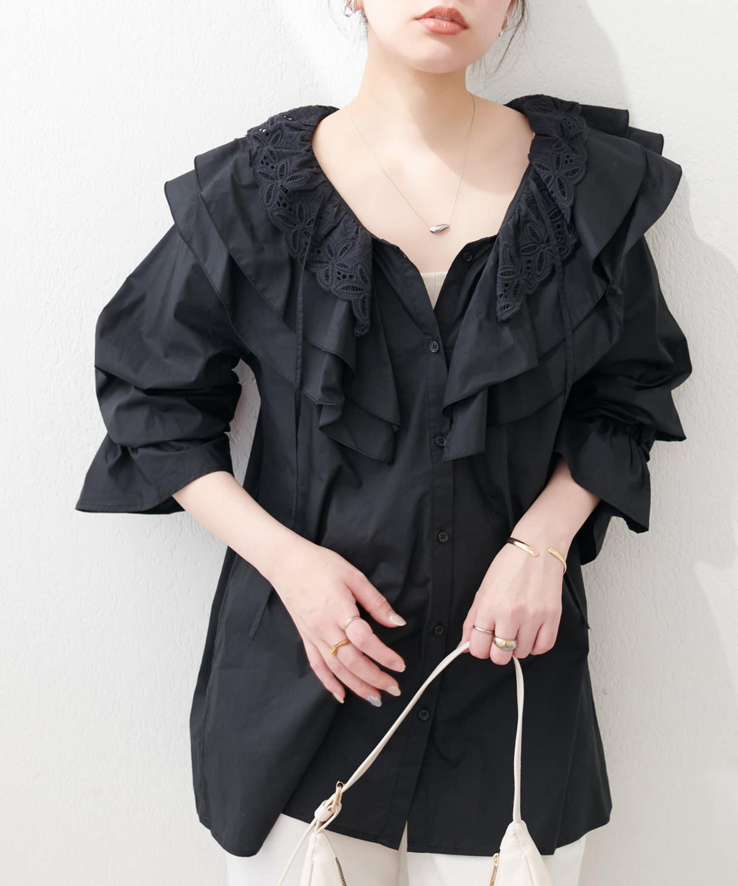 NICE CLAUP / OLIVE des OLIVE OUTLET(ナイスクラップ  / オリーブ デ オリーブ アウトレット) 【natural couture】ラッフルレース衿チュニックブラウス
