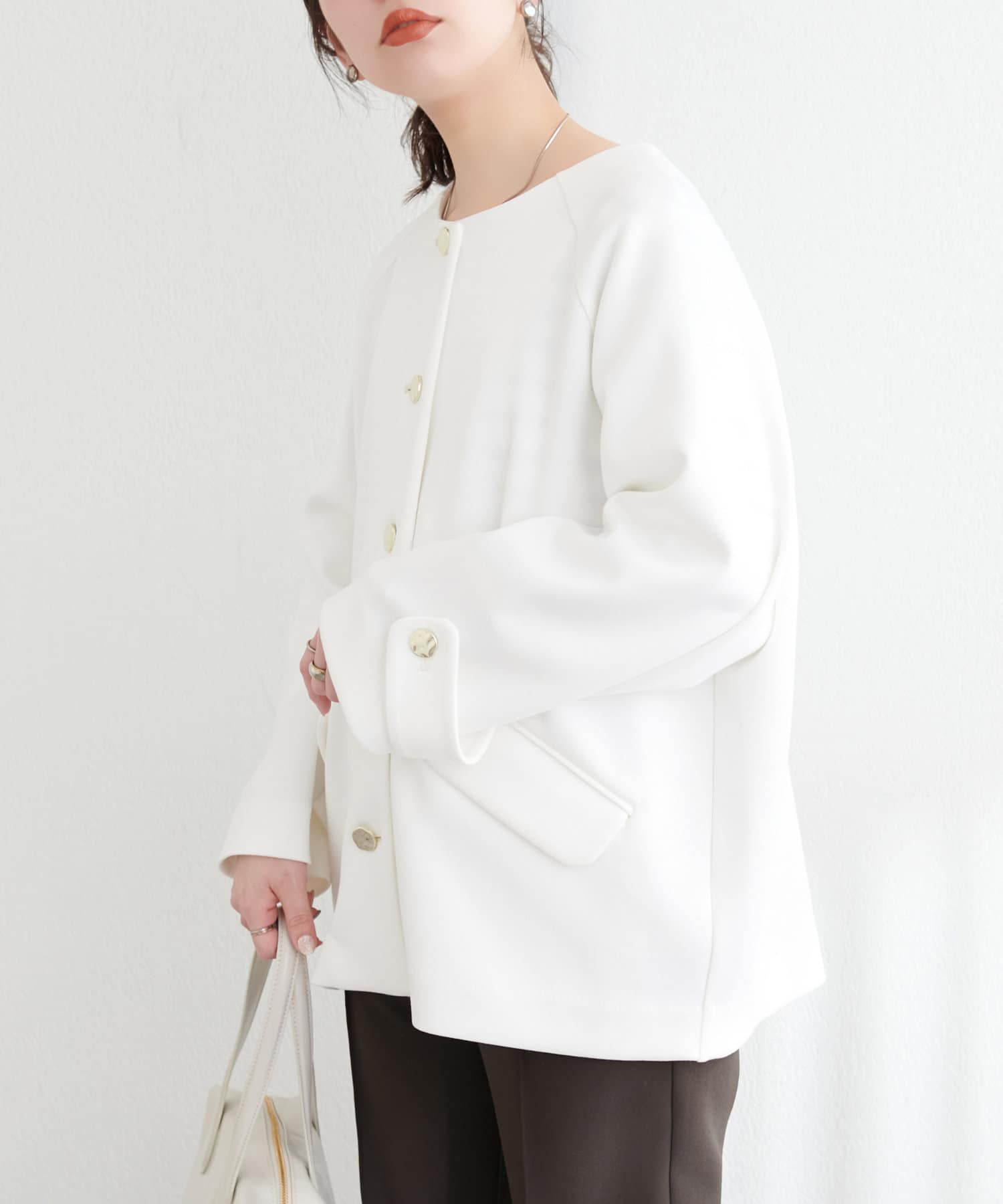 ジャケット　M　yumi ランタンスリーブ INTER FACTORY ベージュ INTER FACTORY（インターファクトリー）の「yumi. - ランタンスリーブ