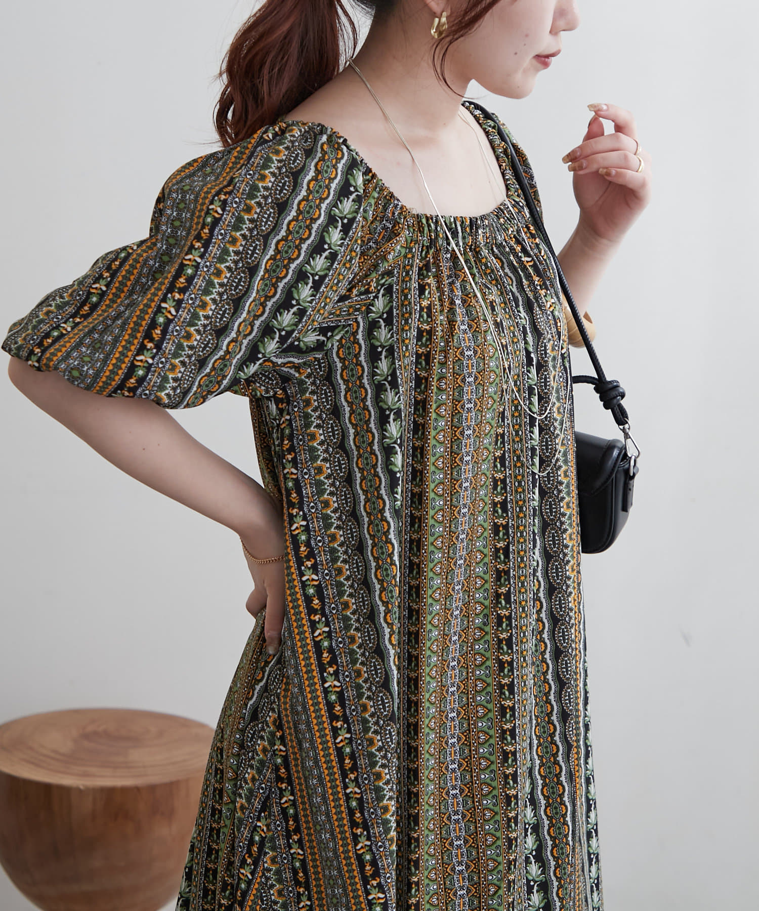 NICE CLAUP / OLIVE des OLIVE OUTLET(ナイスクラップ  / オリーブ デ オリーブ アウトレット) 【RMAF】【WEB限定】エスニック柄袖ボリュームワンピース