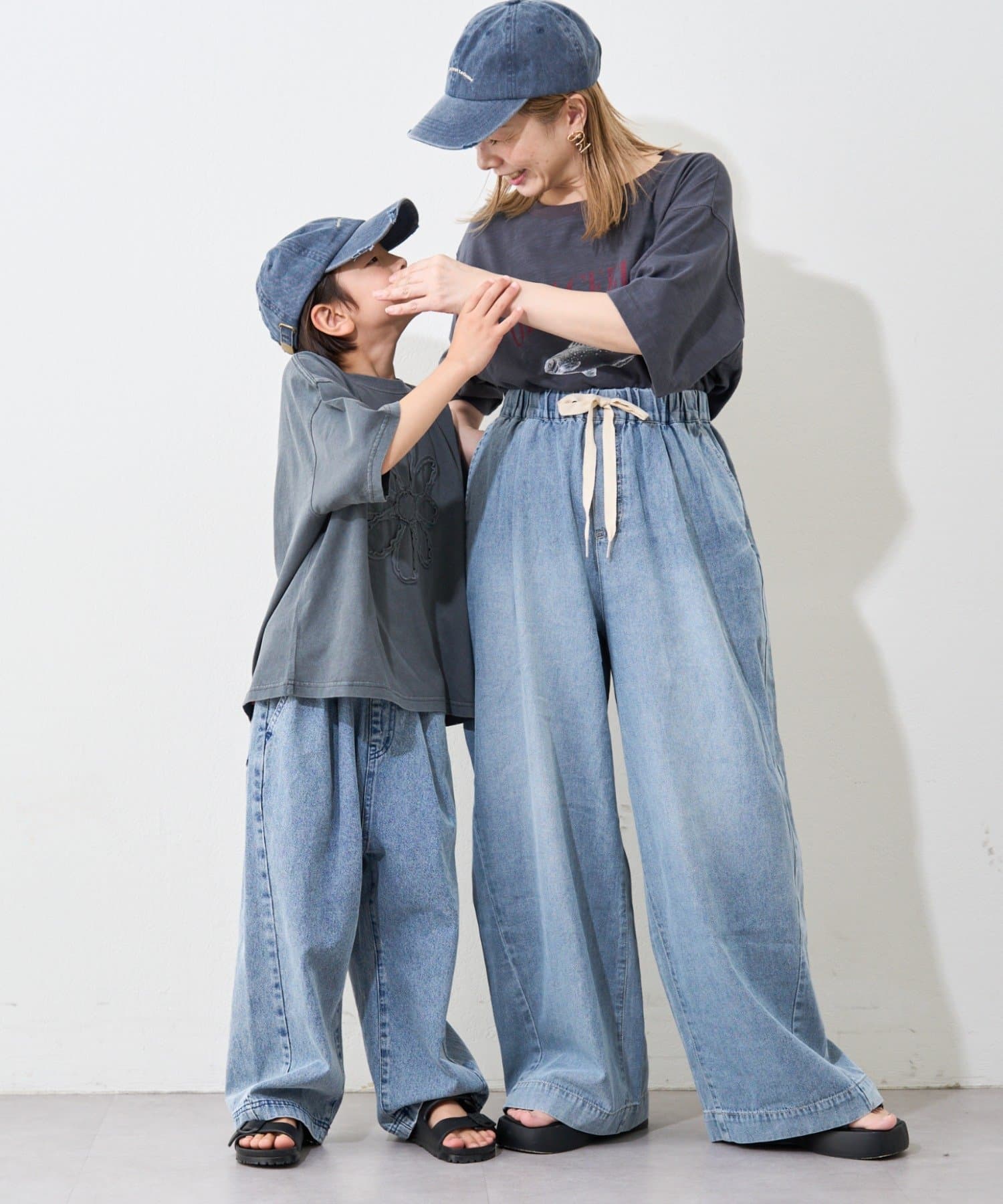 【新品】チャオパニックティピー　柔らかワイドイージーデニム　S　サックスブルー セール】【低身長・高身長対応/サイズ展開あり】【新色追加
