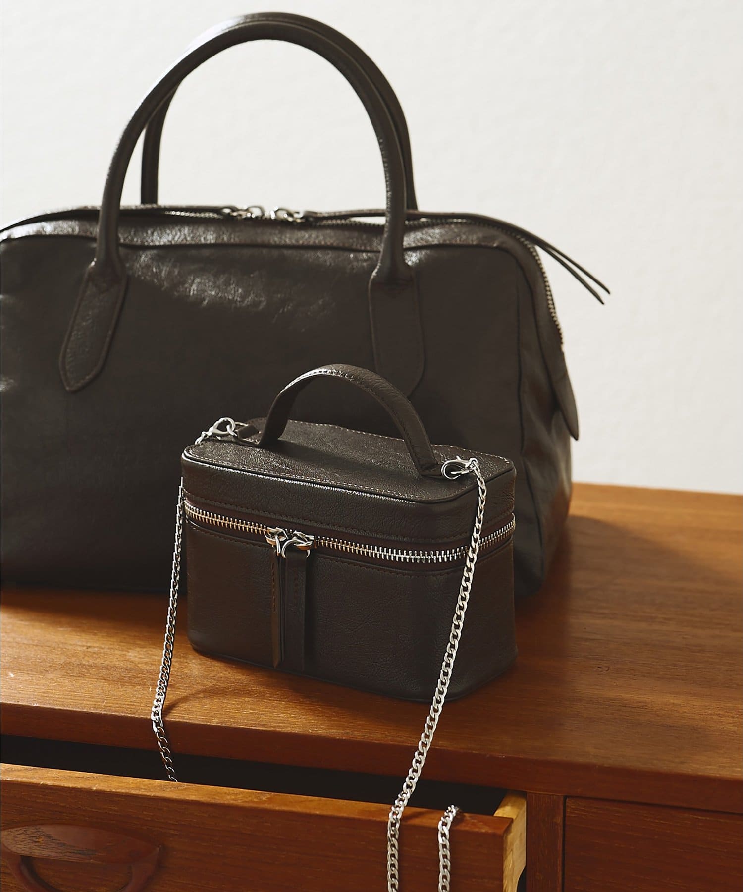 Whim Gazette(ウィム ガゼット) 【Hoaw.】バニティショルダー