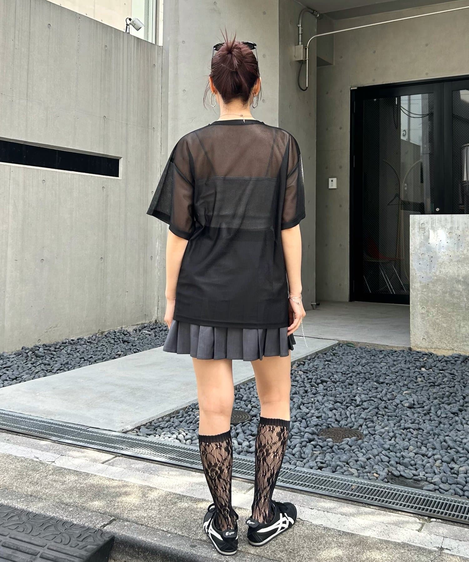 WHO'S WHO gallery】ナンバリングメッシュトップス | OUTLET