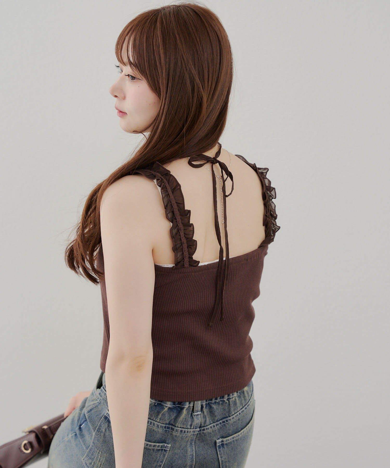 NICE CLAUP / OLIVE des OLIVE OUTLET(ナイスクラップ  / オリーブ デ オリーブ アウトレット) 【RMAF】肩フリルホルターキャミ