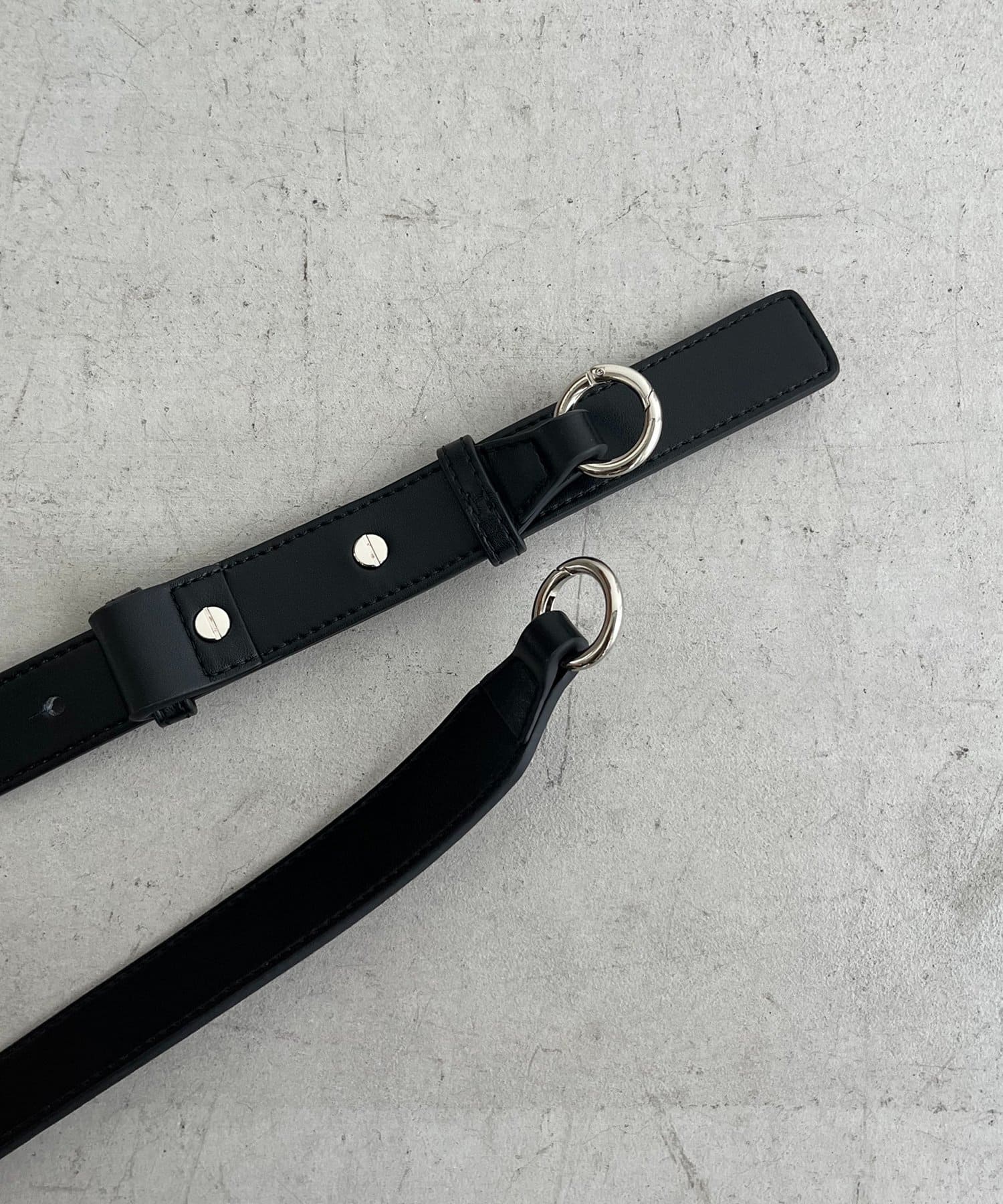 CAPRICIEUX LE'MAGE(カプリシュレマージュ) 〈ADD CULUMN/アドカラム〉PUFF CLASP CLUTCHバッグ