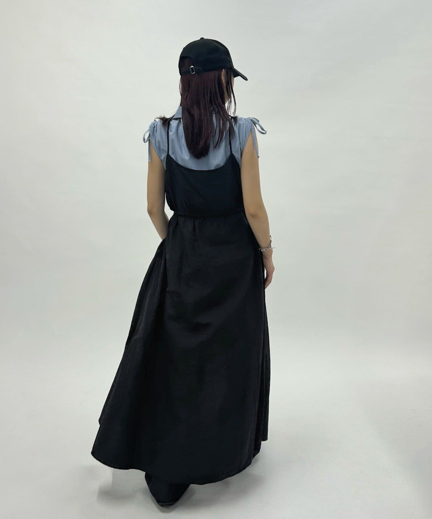 chain off shoulder zip OP / チェーンオフショルジップ