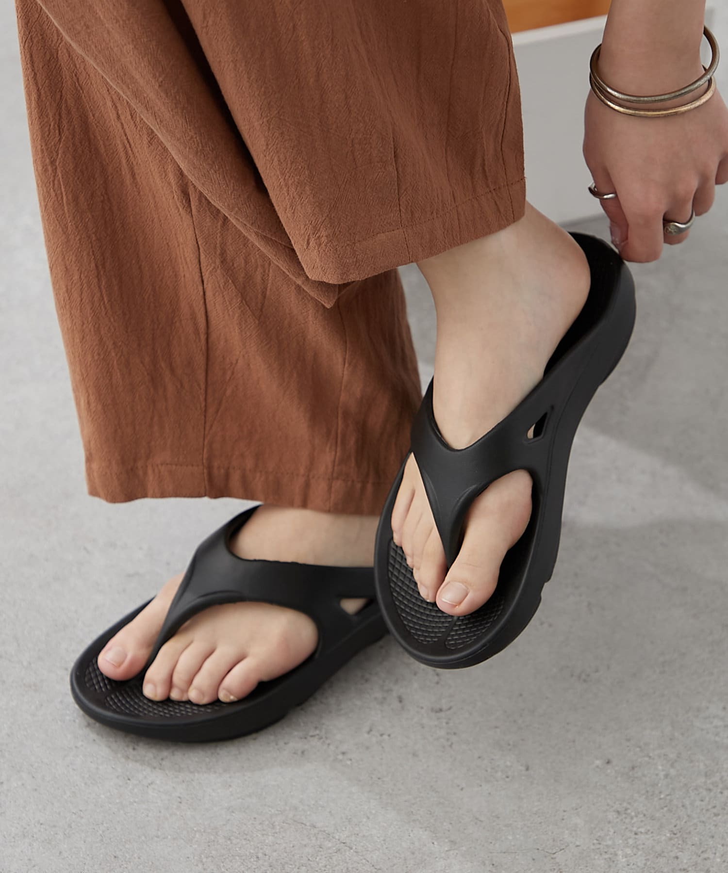 Remind me and forever(リマインドミーアンドフォーエバー) プチプラエアリートングサンダル