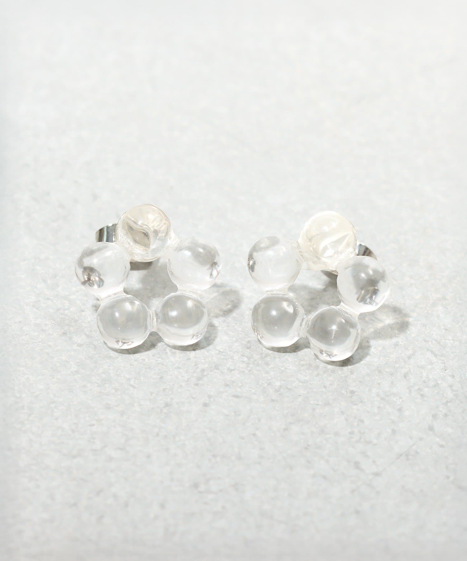 3COINS(スリーコインズ) クリアフラワーボールピアス