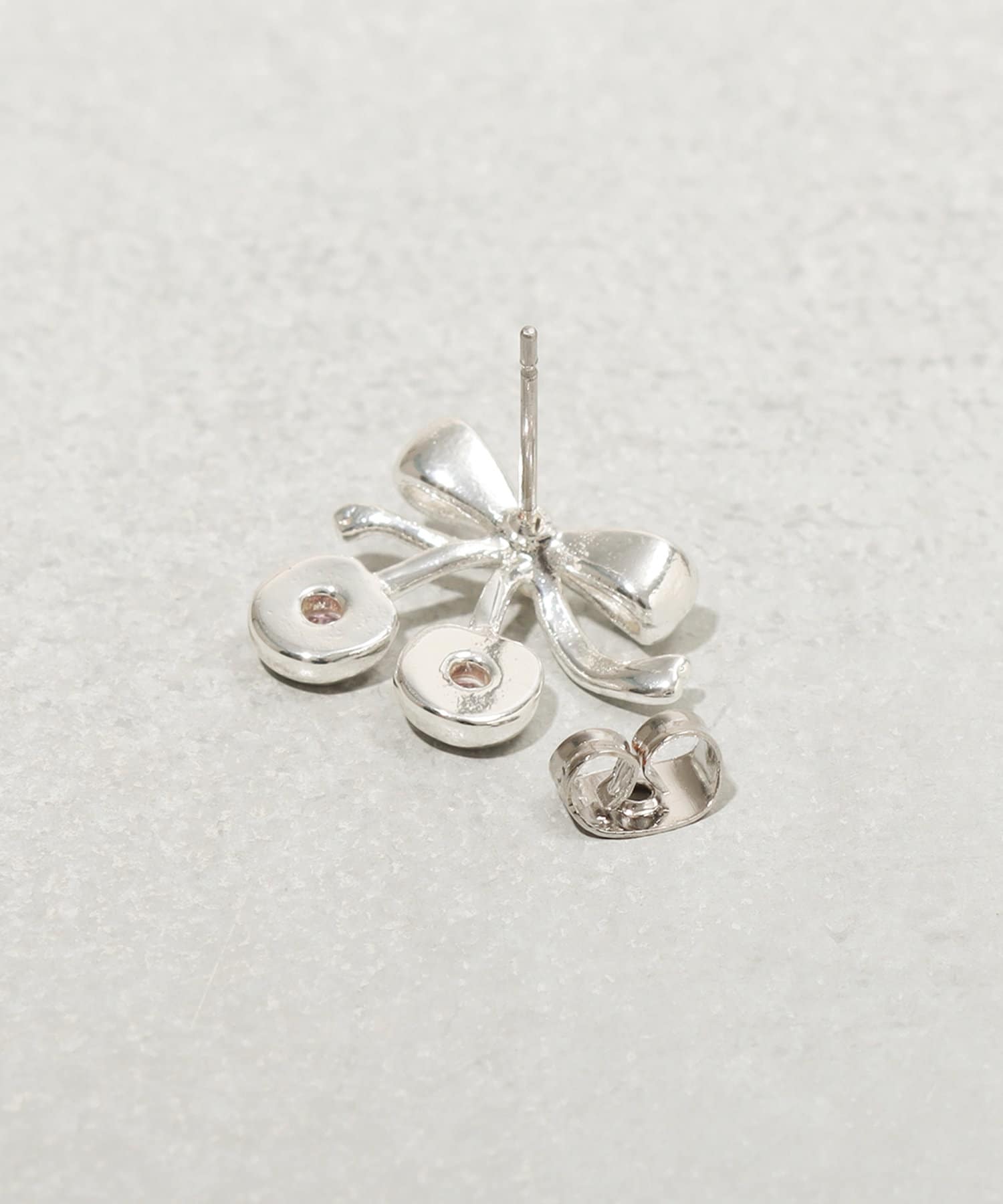 3COINS(スリーコインズ) サクランボピアス
