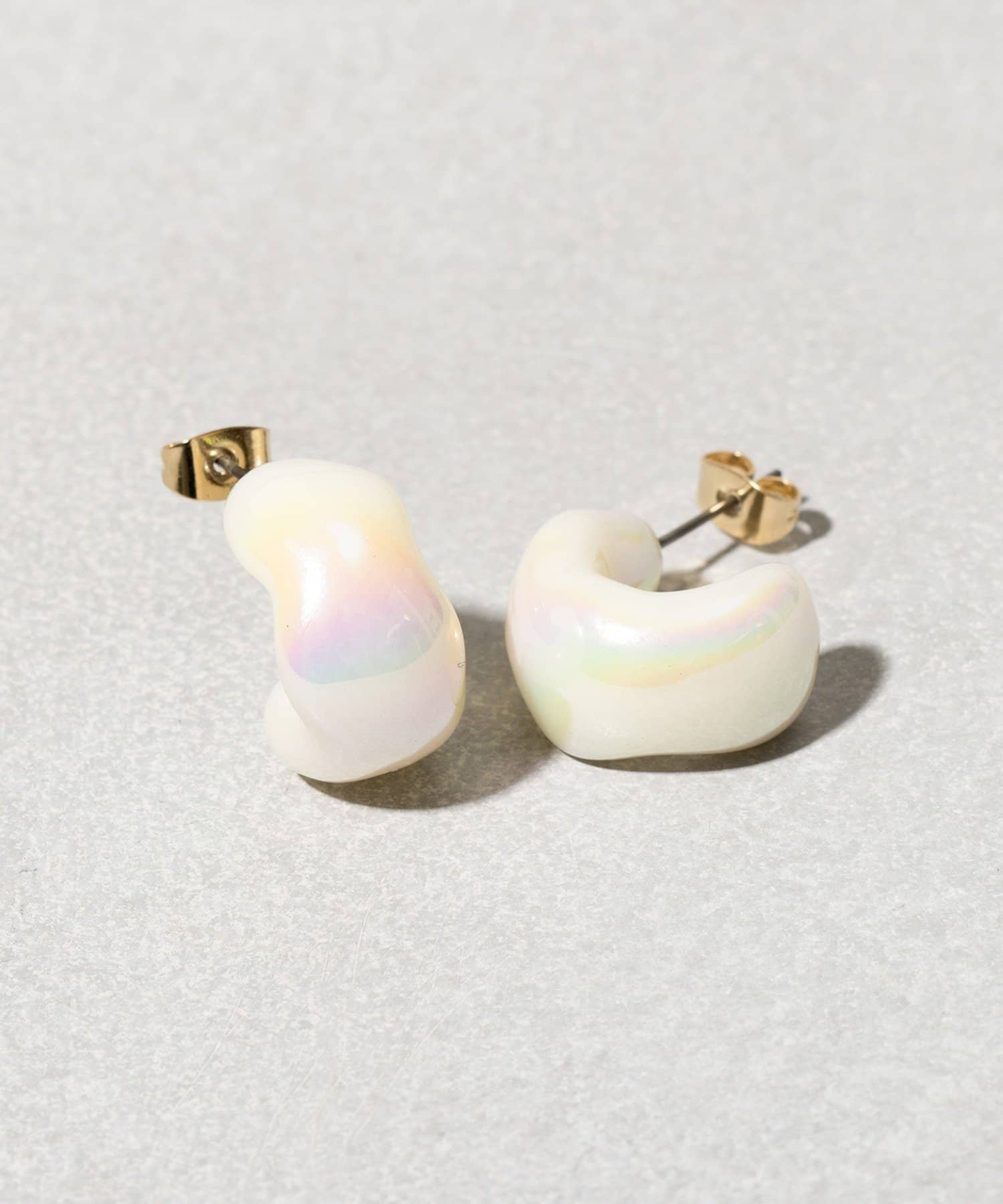 3COINS(スリーコインズ) ABカラーカーブピアス
