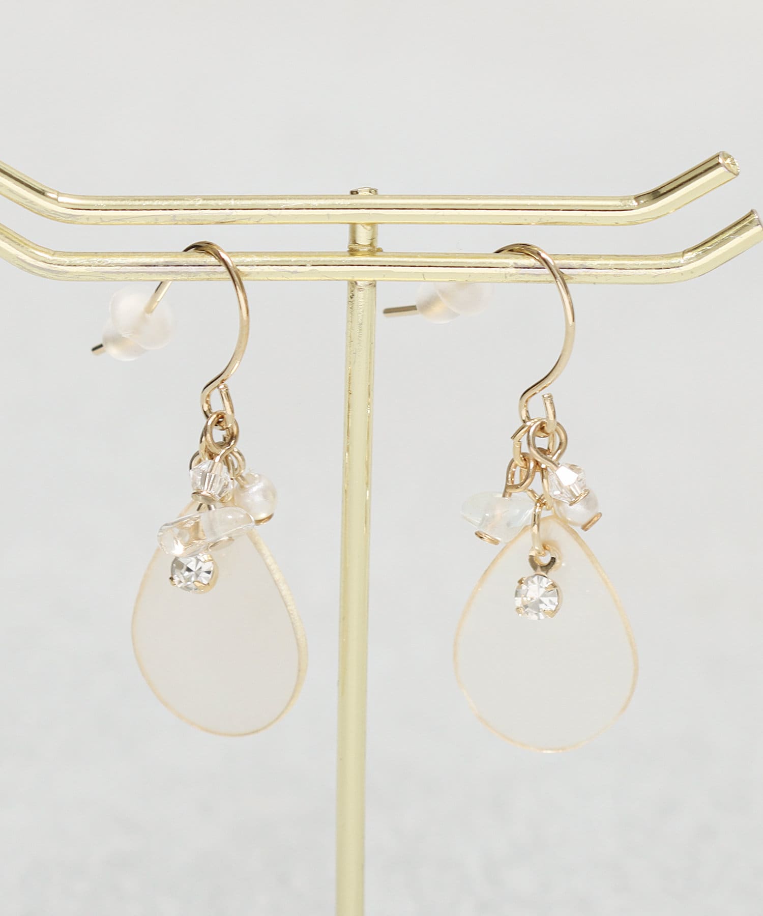 3COINS(スリーコインズ) カラーシェルピアス