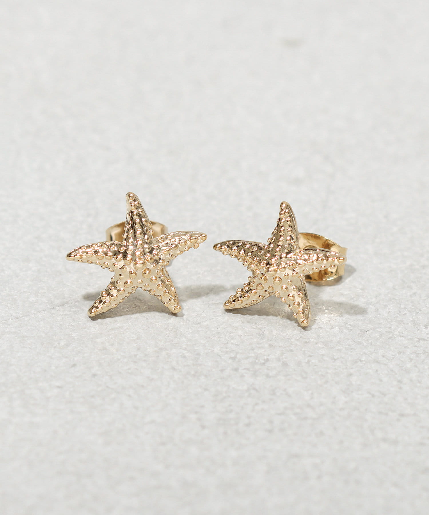 3COINS(スリーコインズ) シェルヒトデピアス