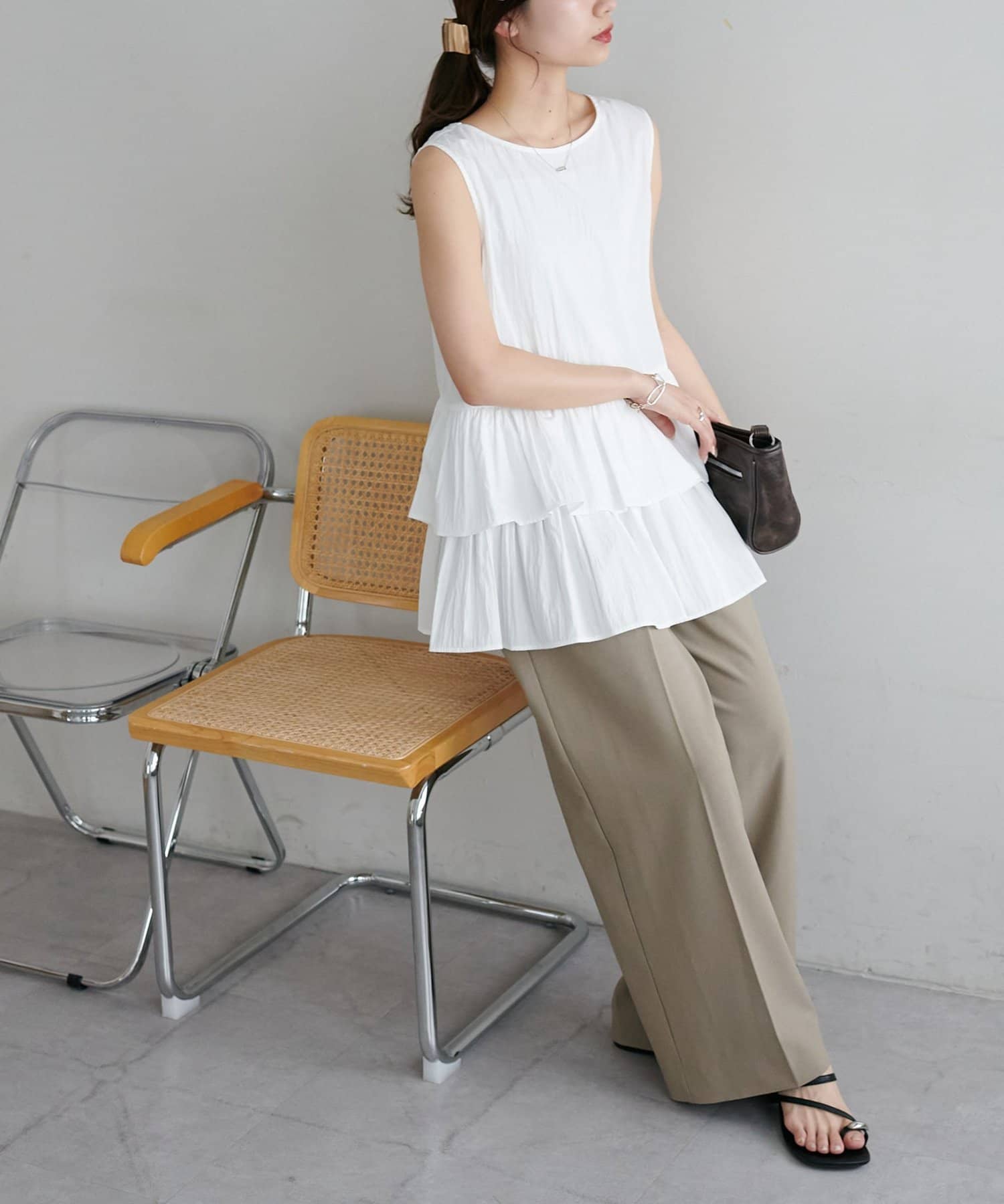 DISCOAT(ディスコート) 【新色追加!/WEB限定】ワッシャーフリルノースリブラウス