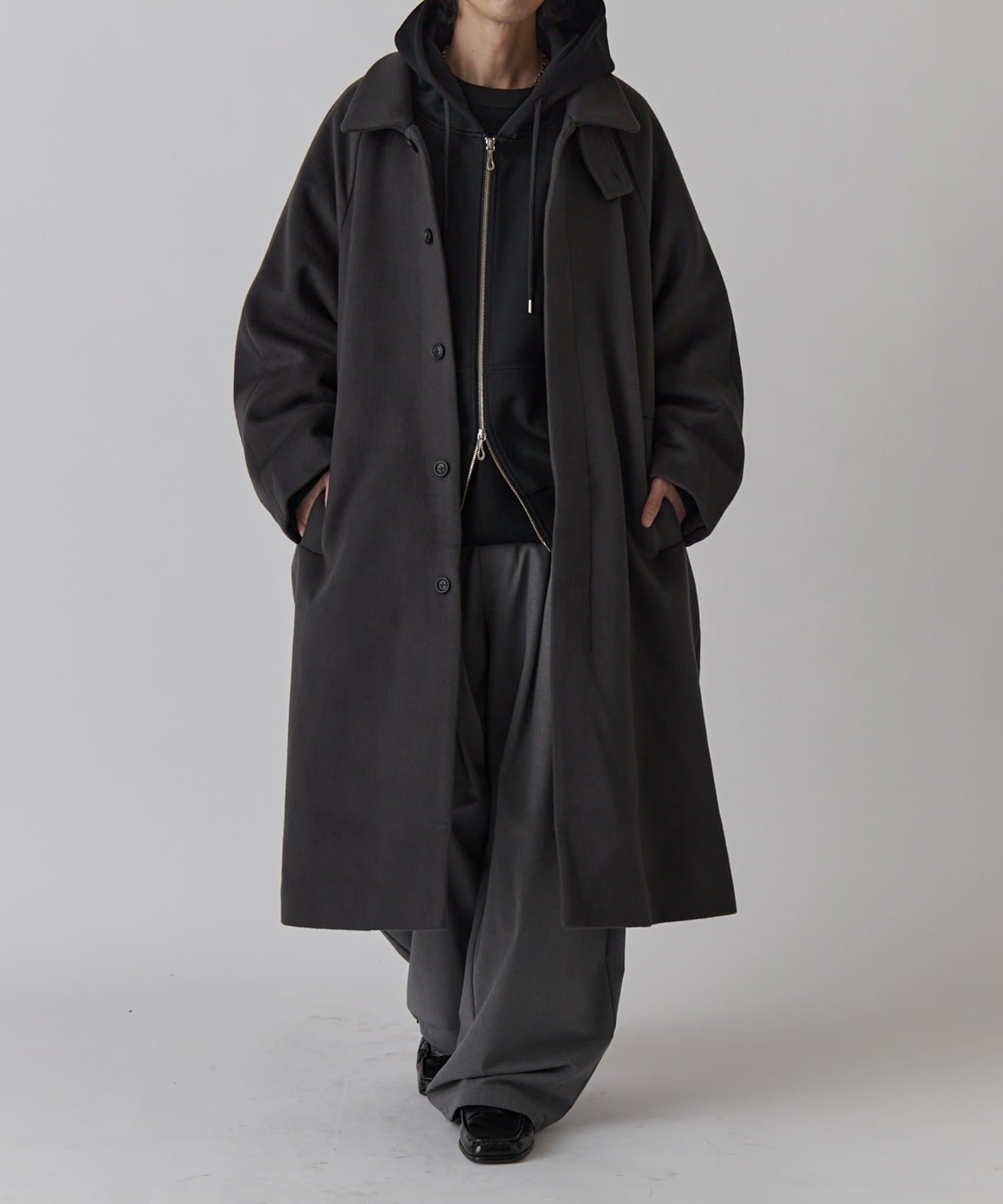 Lui's(ルイス) ビーバーメルトンボリュームロングコート