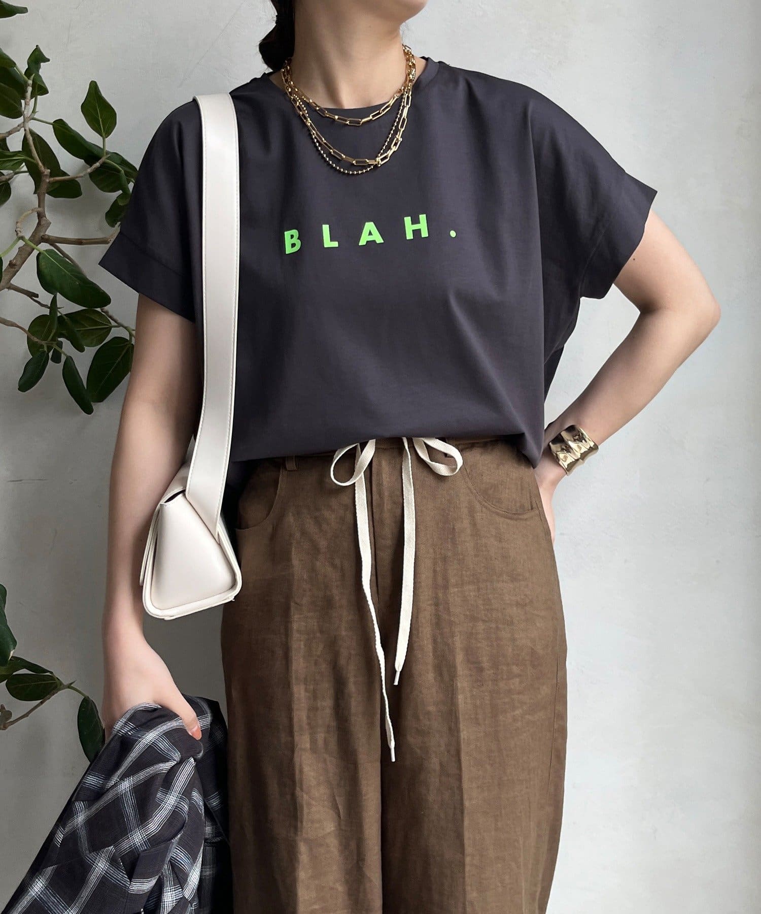 DOUDOU(ドゥドゥ) 【WEB限定】BLAH.ロゴTEE