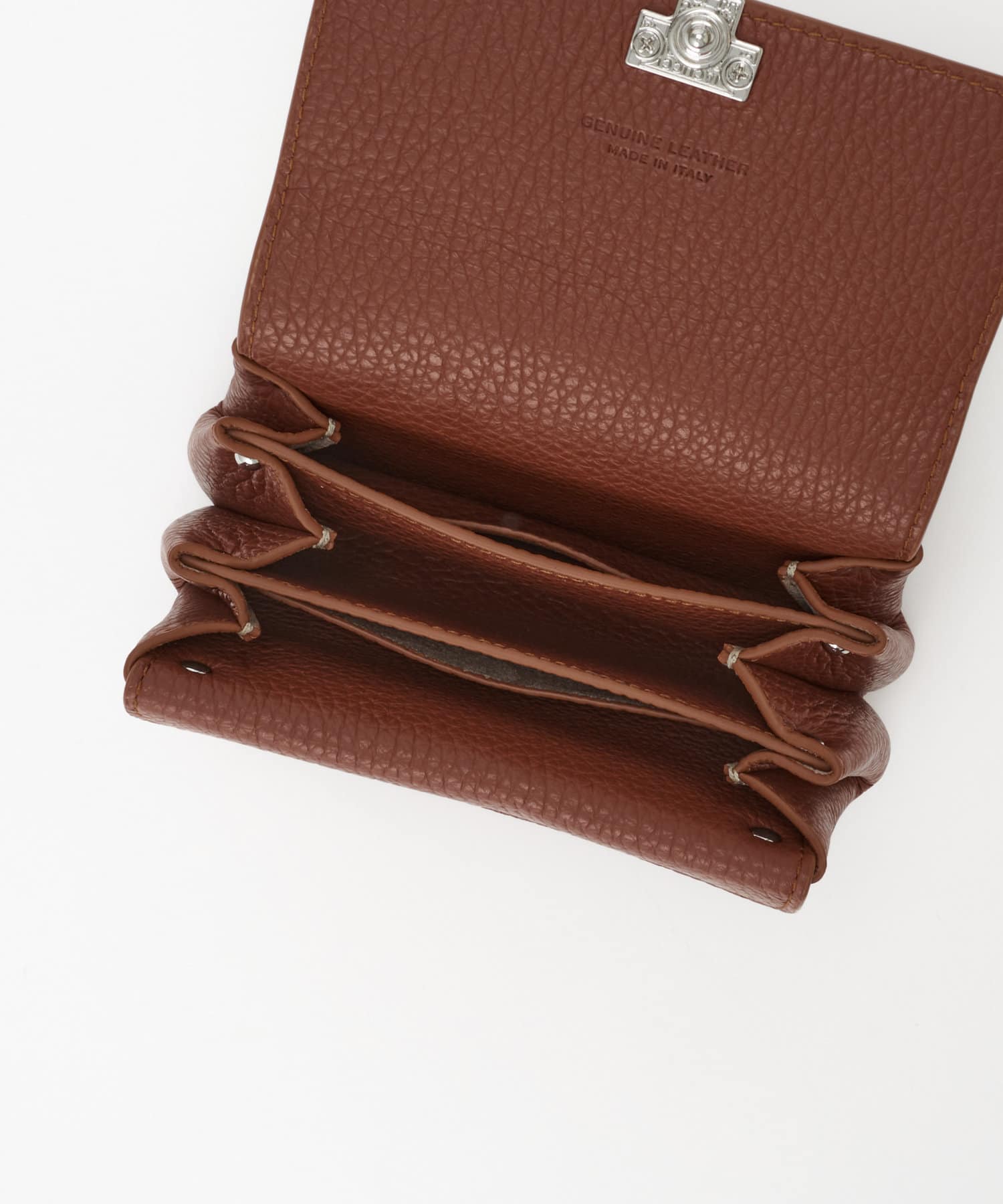 IACUCCI(イアクッチ) アバ ウォレット CERVO