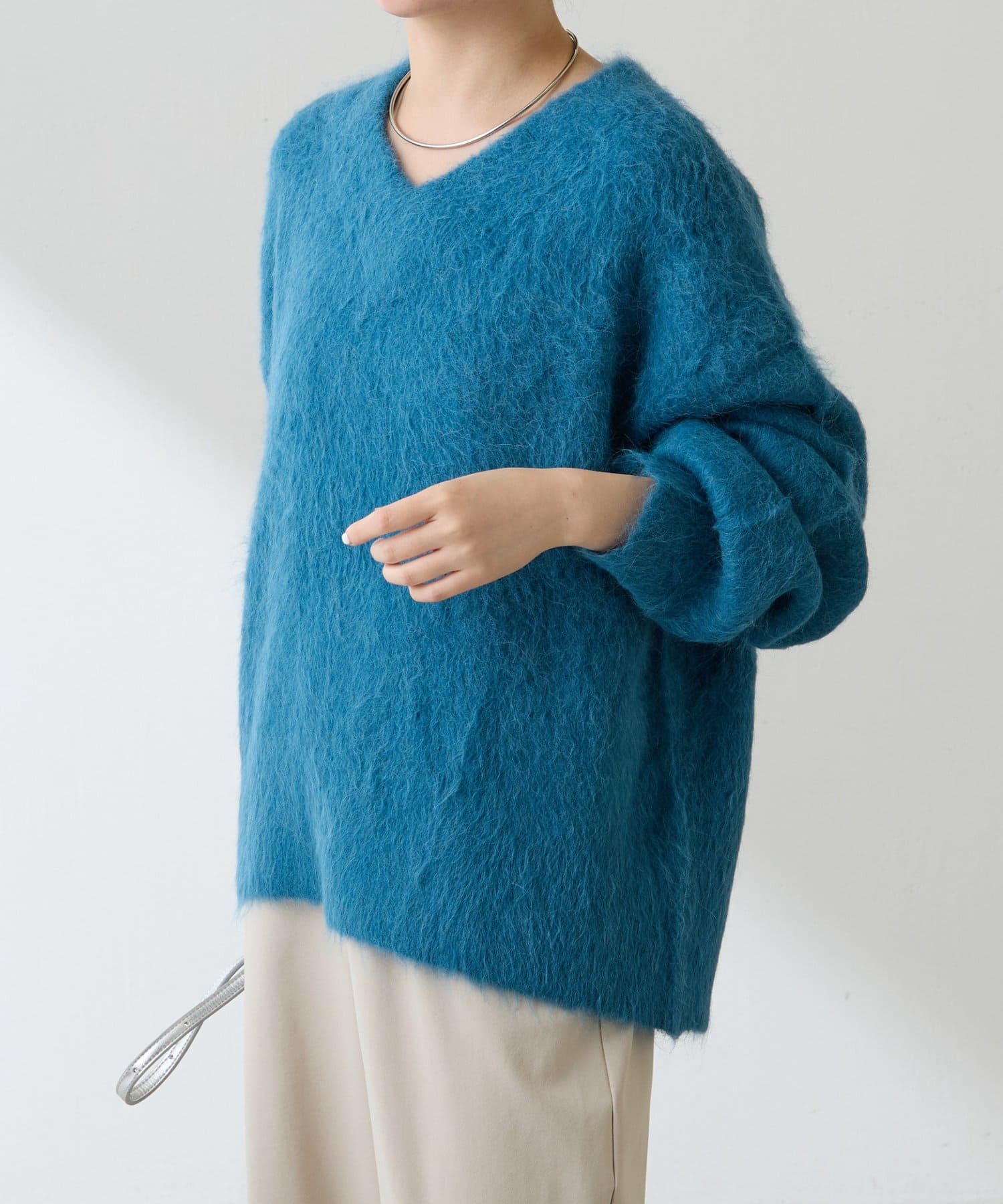 【新品】COLLAGE GALLARDAGALANTE　深Vアルパカタッチニット Vネックで着やせ/春まで使える】深Vアルパカタッチニット