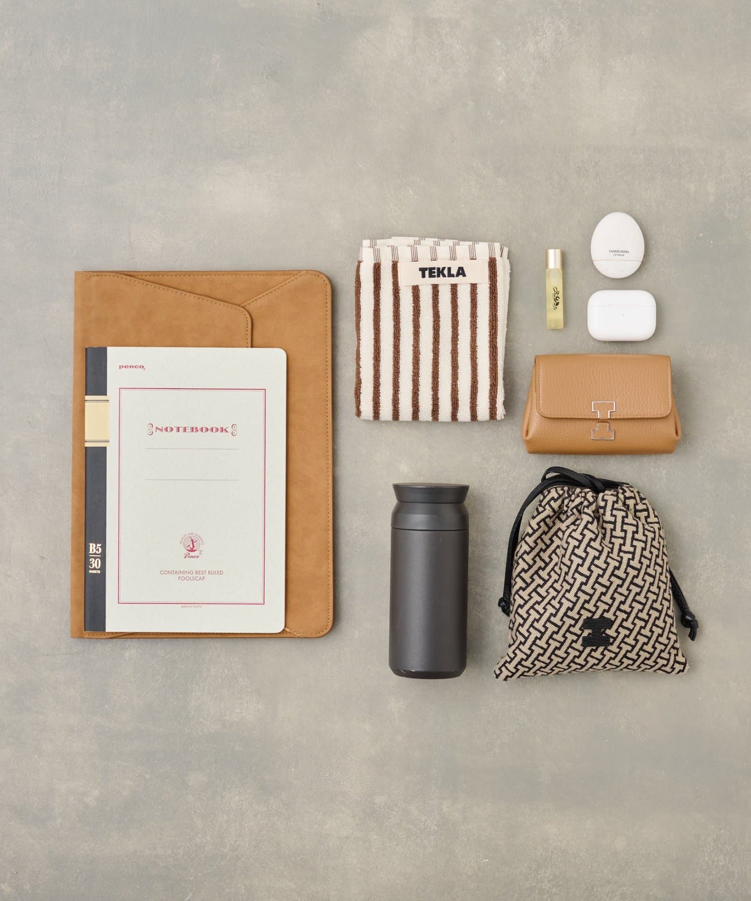 IACUCCI(イアクッチ) オペラ L CERVO/STAMPA INTERNA