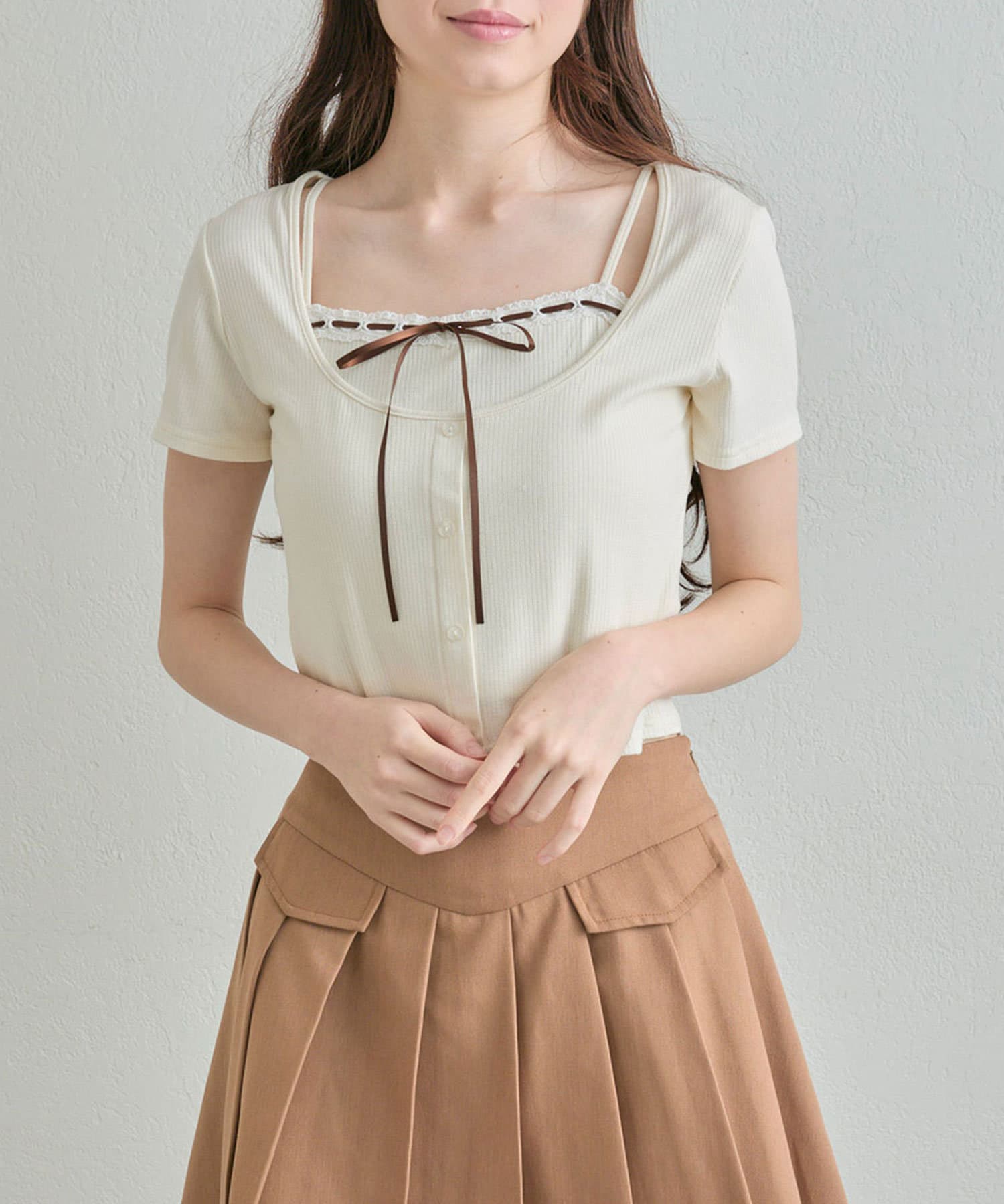 OLIVE des OLIVE(オリーブ デ オリーブ) レースリボンレイヤードトップス