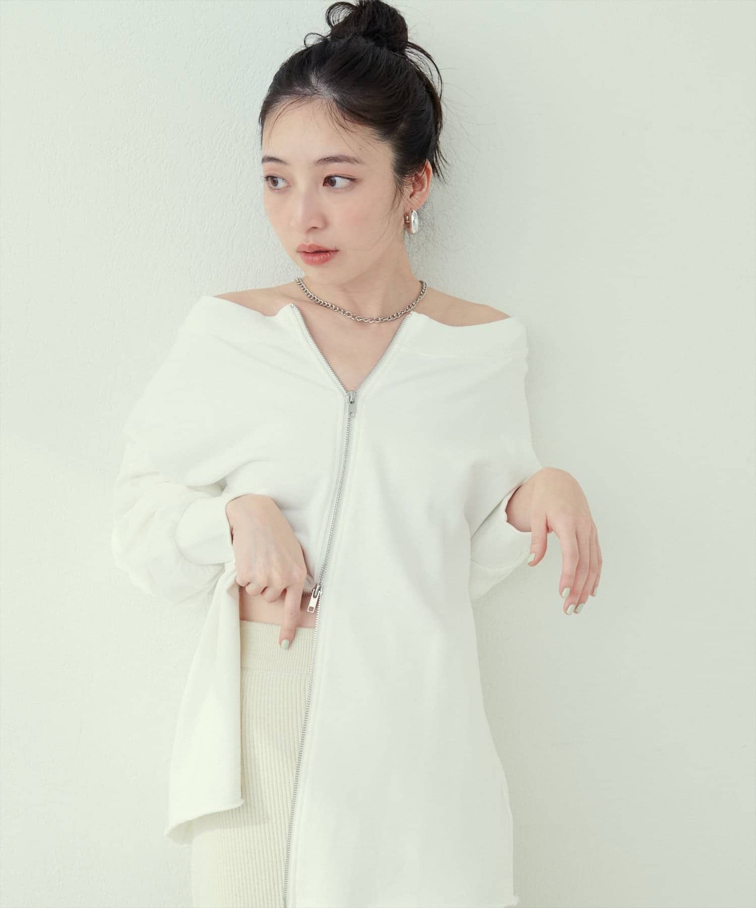 NICE CLAUP / OLIVE des OLIVE OUTLET(ナイスクラップ  / オリーブ デ オリーブ アウトレット) 【natural couture】オフショルZIP裏毛プルオーバー