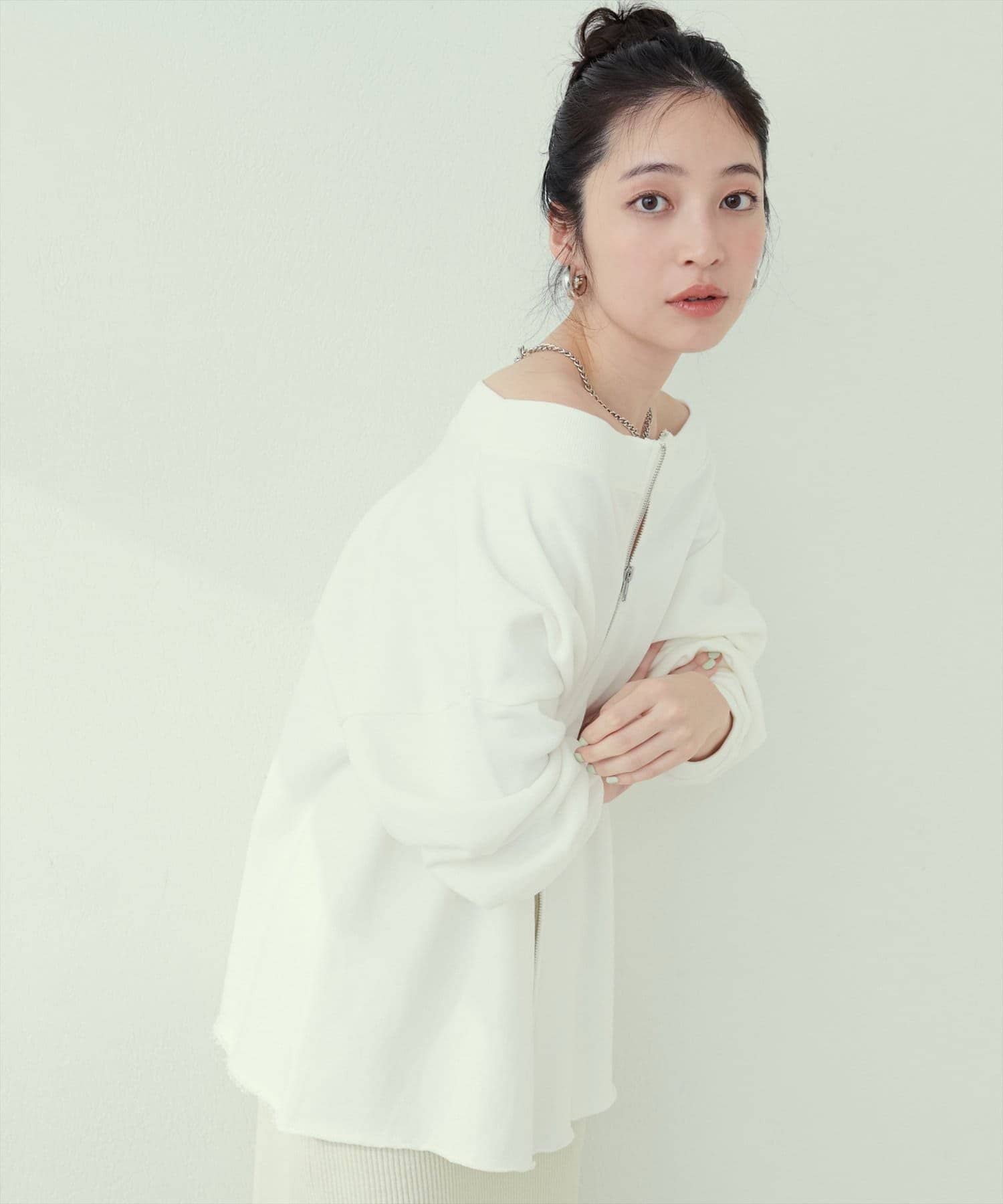 sakuratfオリーブ38 ZW COLLECTION ストライプ柄オーバーサイズケープシャツ