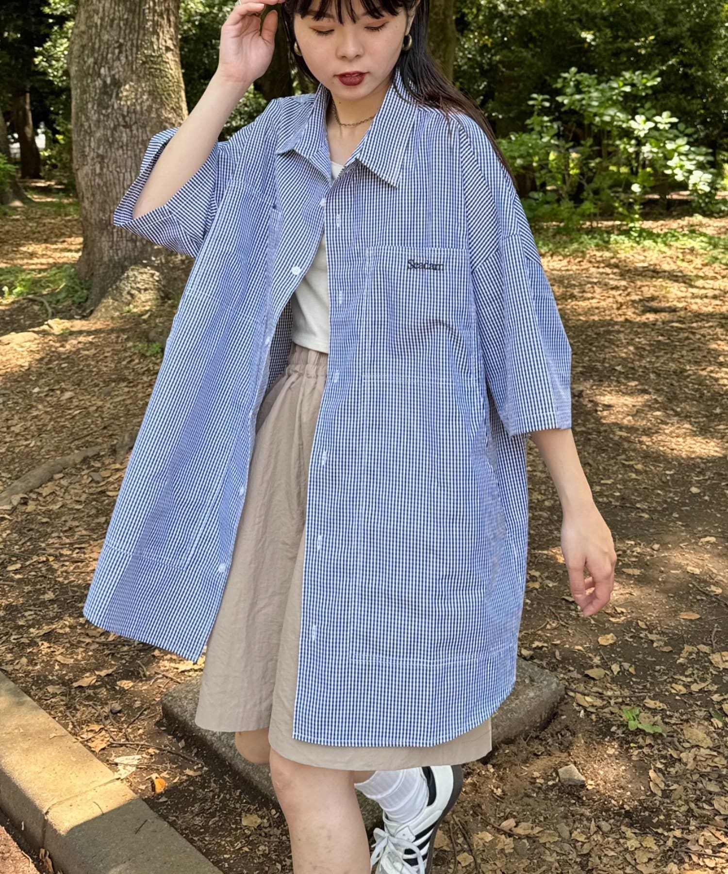 大人気SEADAM！ゆったり着心地×スタイリッシュの丁度いいシャツ■デザイン・ワークスタイルのパッチポケットをフロントに設置。・シャツながら4つのポケットがついた大容量でバッグいらず。・ブラックのみ撥