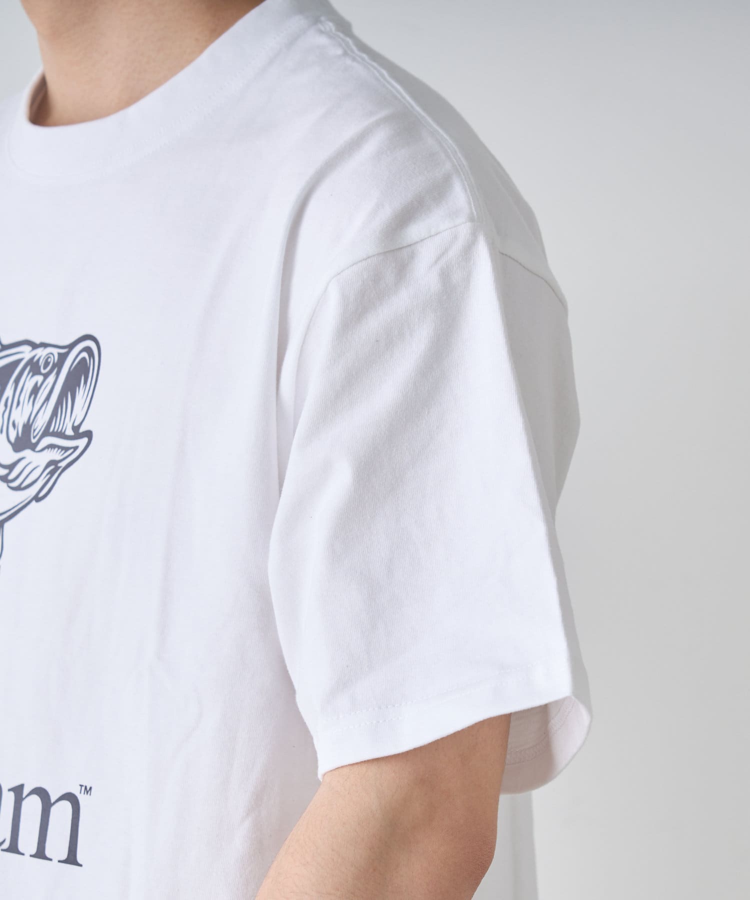 CIAOPANIC TYPY(チャオパニックティピー) 【SEADAM】〈UNISEX〉ブラックバスTEE