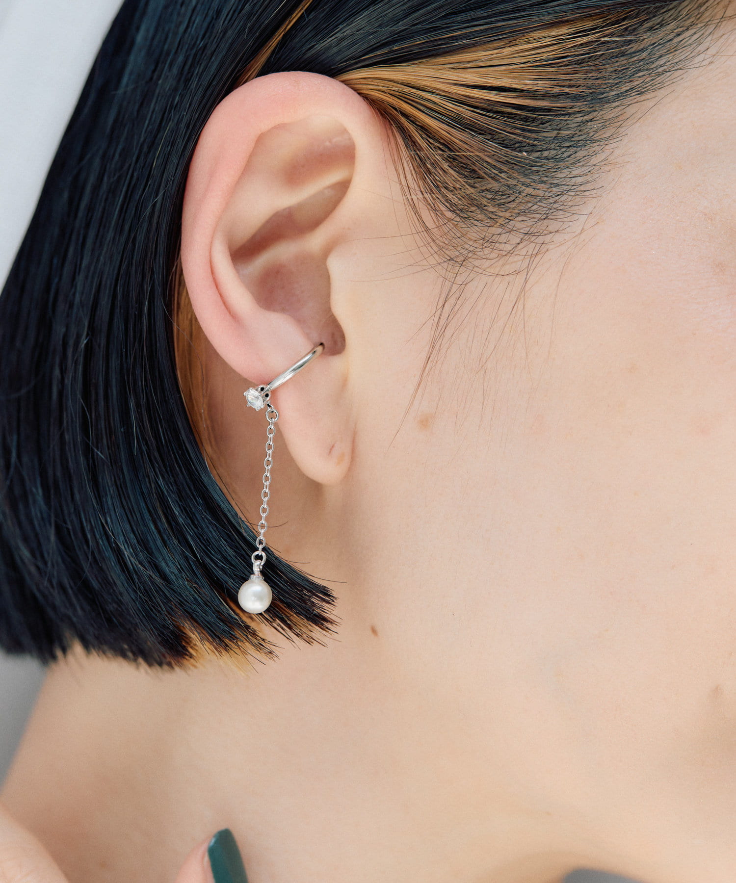 ear PAPILLONNER(イア パピヨネ) チェーン付パールイヤーカフ