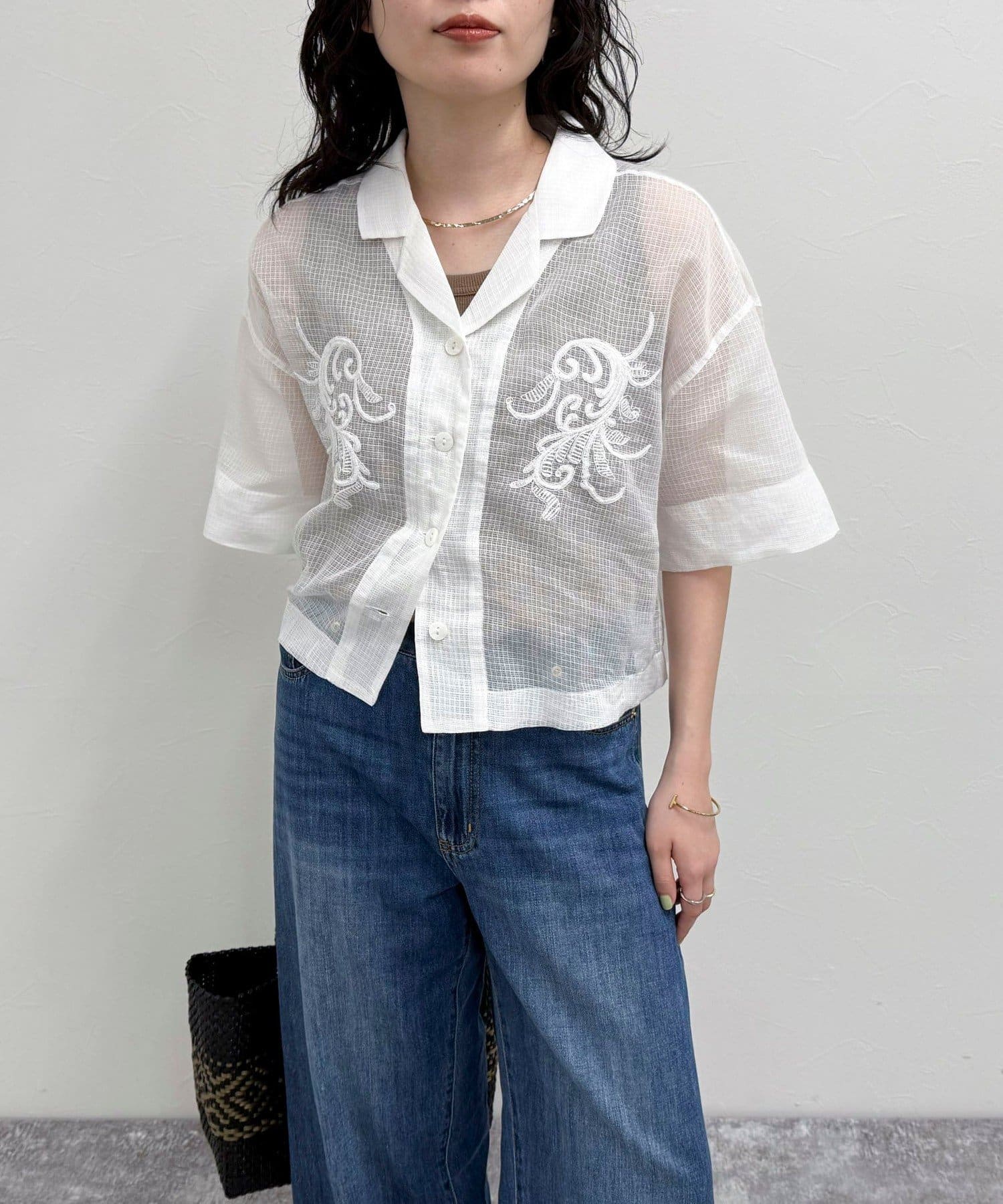 FREDY & GLOSTER(フレディ アンド グロスター) ハンド刺繍ショートシャツ