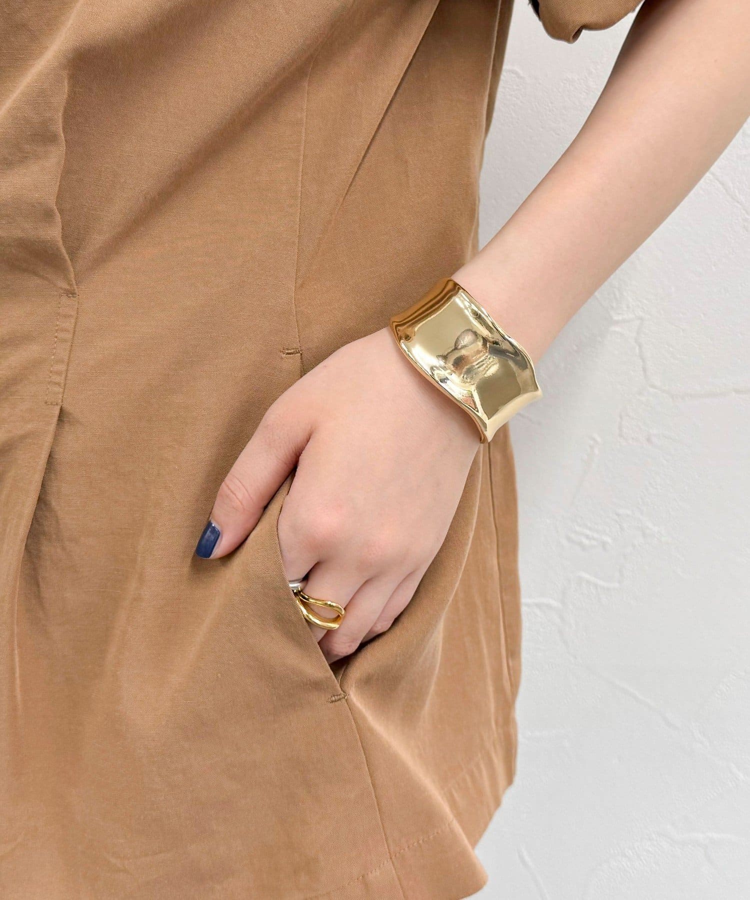 FREDY & GLOSTER(フレディ アンド グロスター) メタルバングル