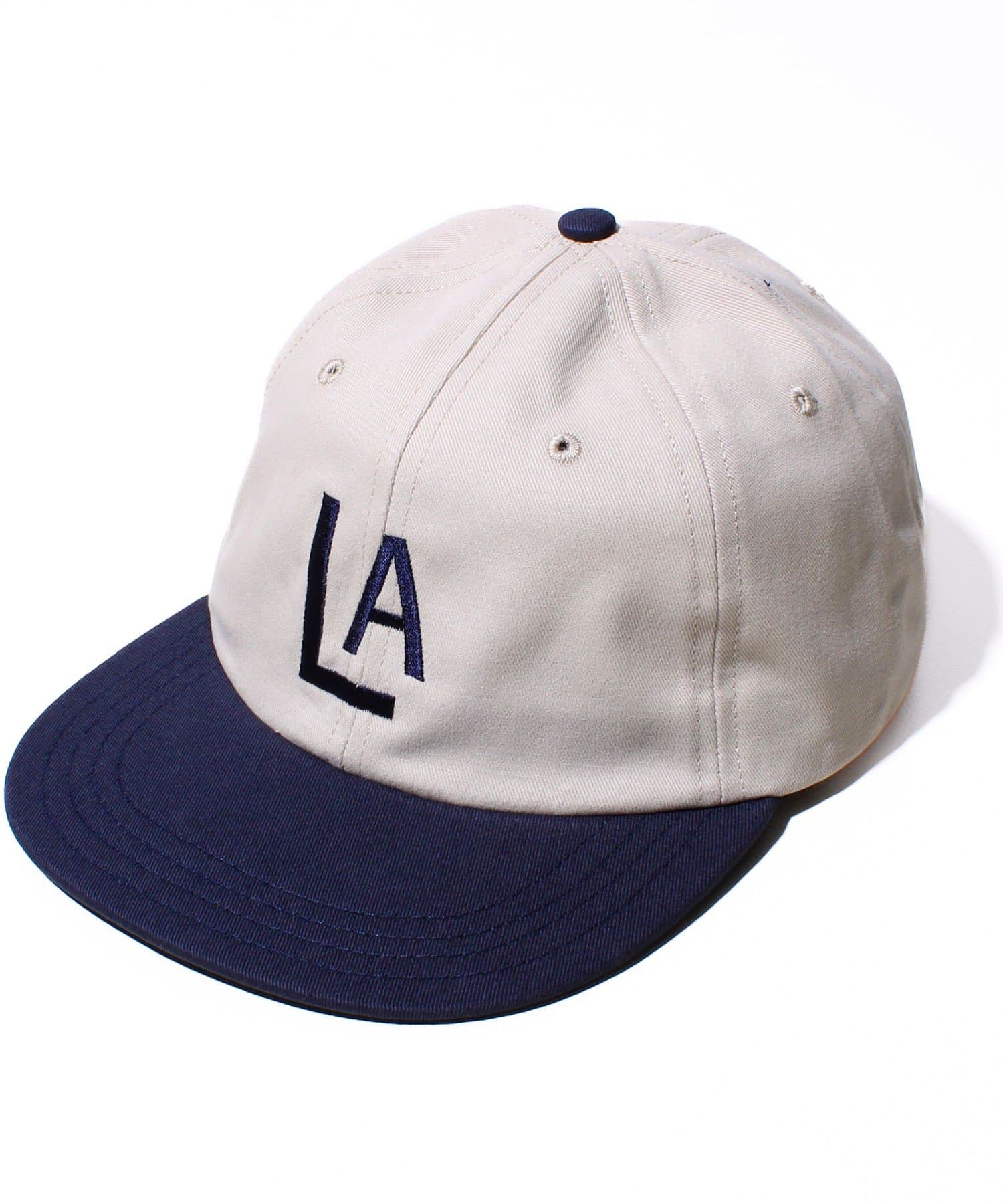【WEB限定アイテム】MADE IN USAWASHED CAPシリーズ。お馴染みのDリングにアメリカの国旗タグが付いた、COOPERSTOWN BALL CAPのスタンダードキャップです。Cotto