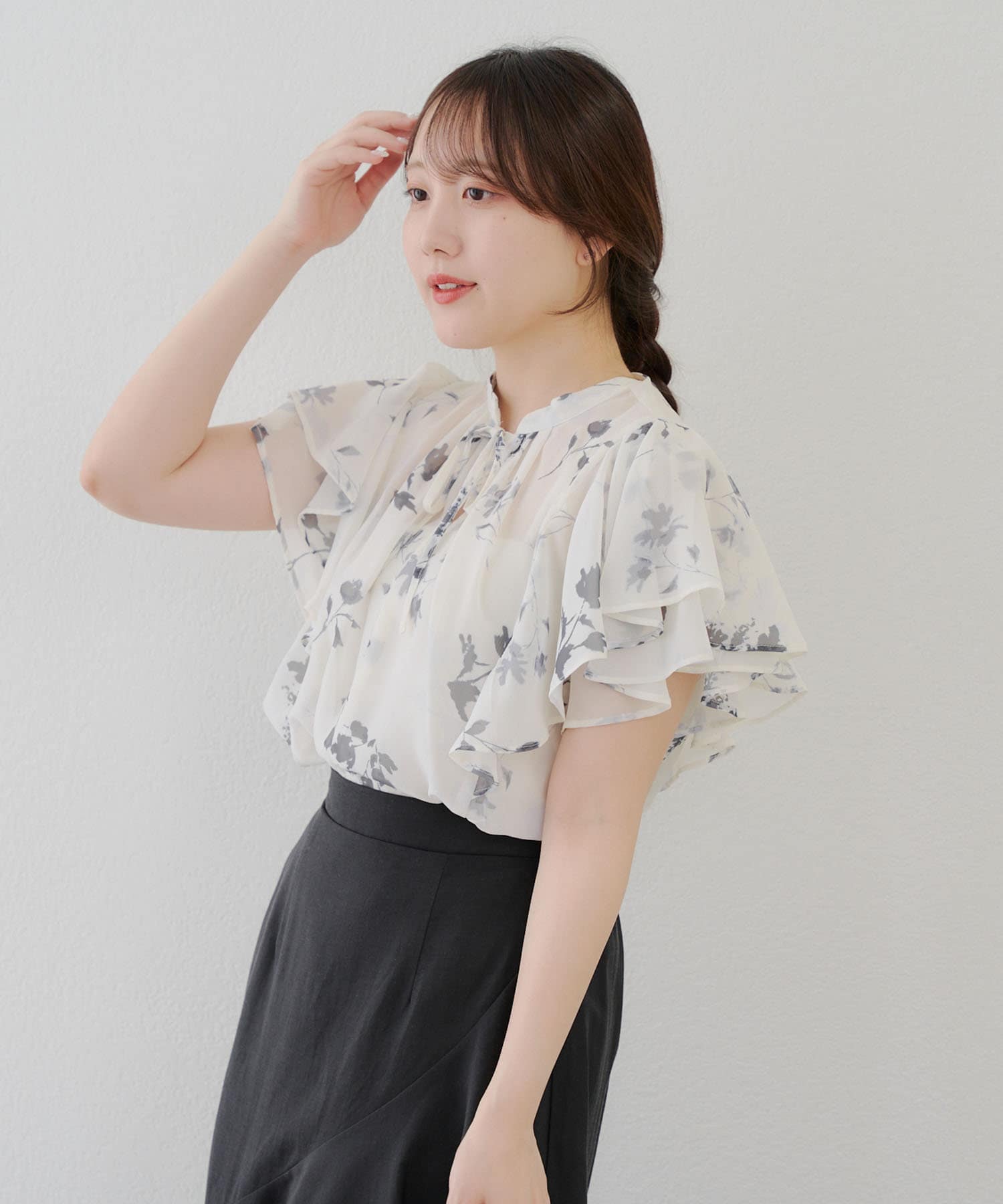 即購入可能です☆ フレア袖トップス　フィンスリーブ　ブラウス　オフホワイト 楽天市場】フレアブラウス スカーフタイ ブラウス レディース