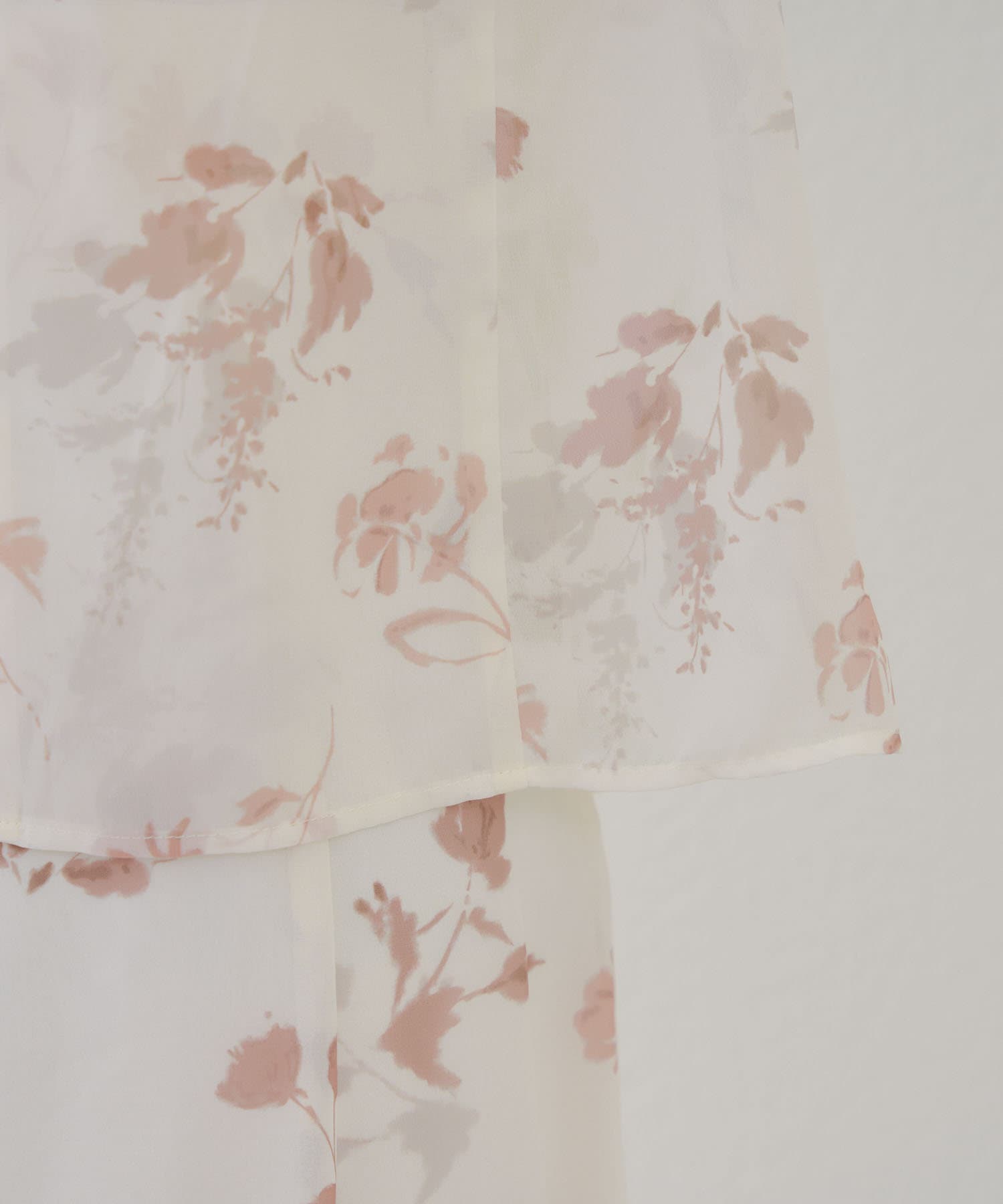 Remind me and forever(リマインドミーアンドフォーエバー) 【WEB先行予約】【SETUP対応】ぼかし花柄フレア袖ブラウス