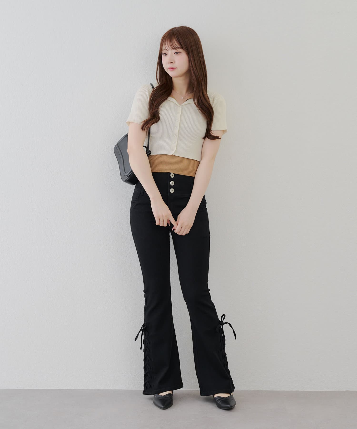 NICE CLAUP / OLIVE des OLIVE OUTLET(ナイスクラップ  / オリーブ デ オリーブ アウトレット) 【RMAF】【脚長効果抜群◎】サイドレースUPセミフレアデニム