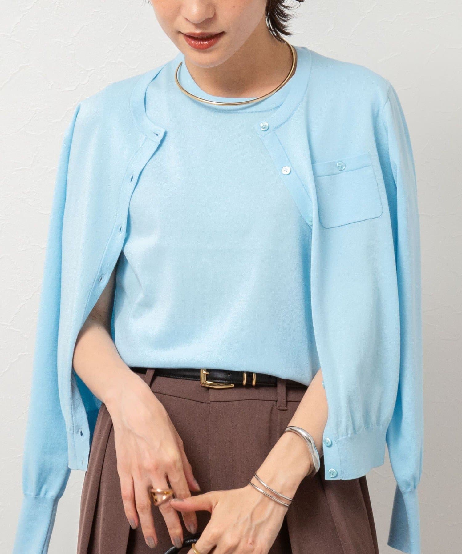 ◇25SS◇NOLLEY'S sophi◆Point・胸元の飾りポケットがポイントのコンパクトなクルーネックカーディガン・無地と配色の2パターンで、カジュアルにもきれいめにもマッチ・天然繊維