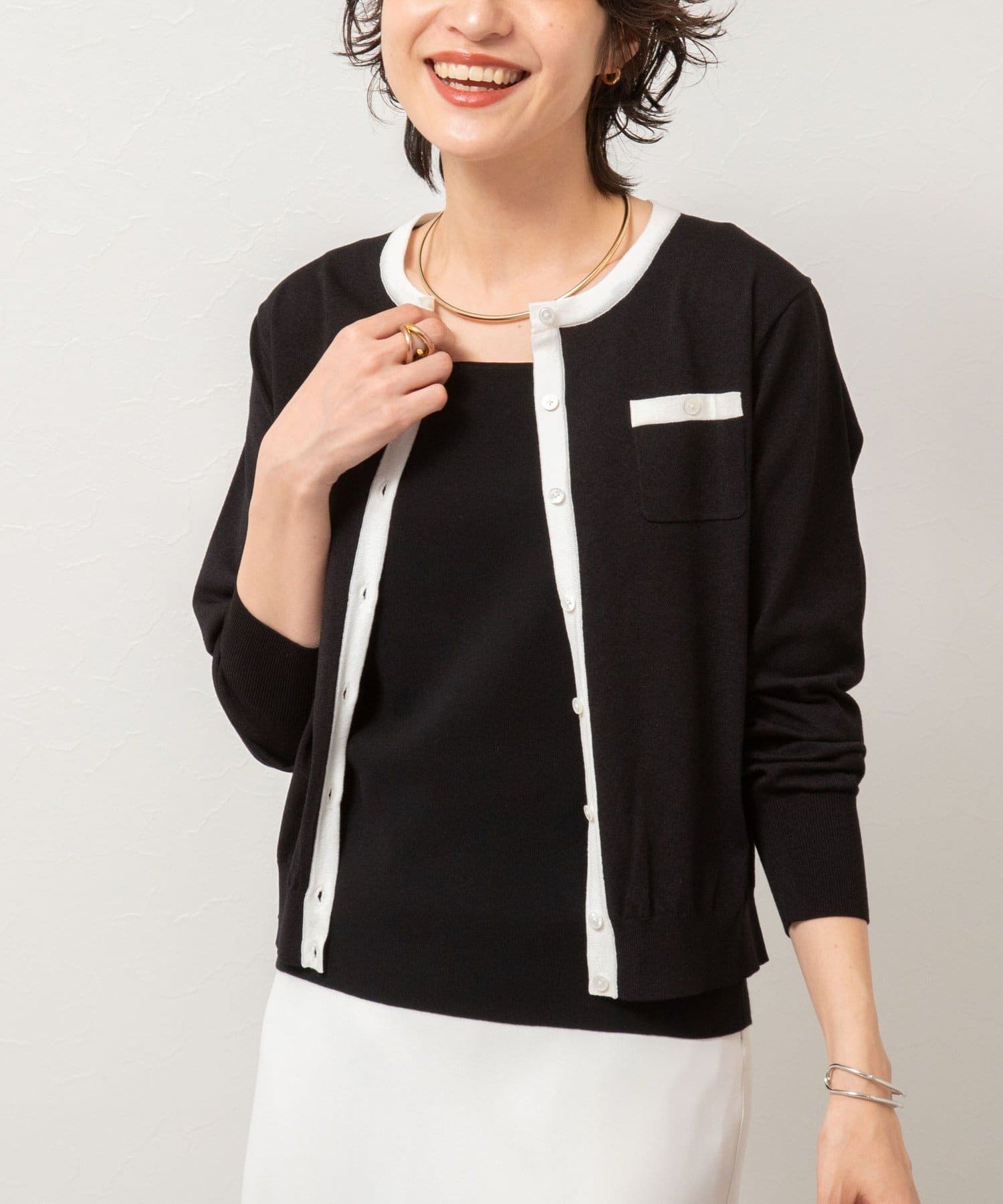 ◇25SS◇NOLLEY'S sophi◆Point・胸元の飾りポケットがポイントのコンパクトなクルーネックカーディガン・無地と配色の2パターンで、カジュアルにもきれいめにもマッチ・天然繊維