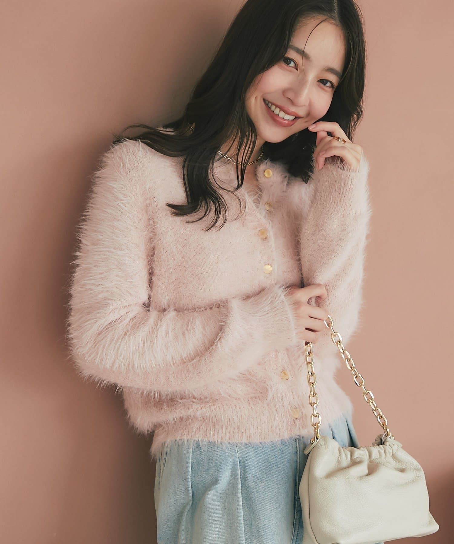 La boutique BonBon(ラブティックボンボン) 【アンサンブル可】ヘアリーフェザーカーディガン