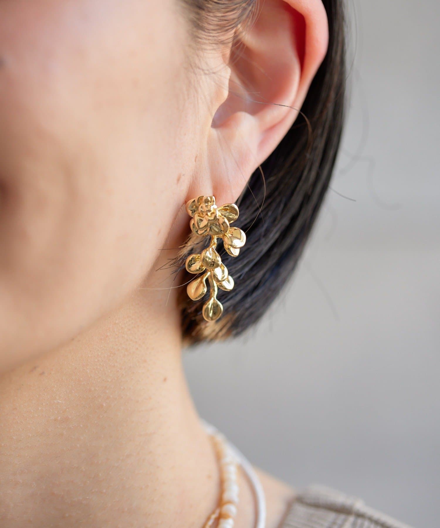 ear PAPILLONNER(イア パピヨネ) フローリングピアス