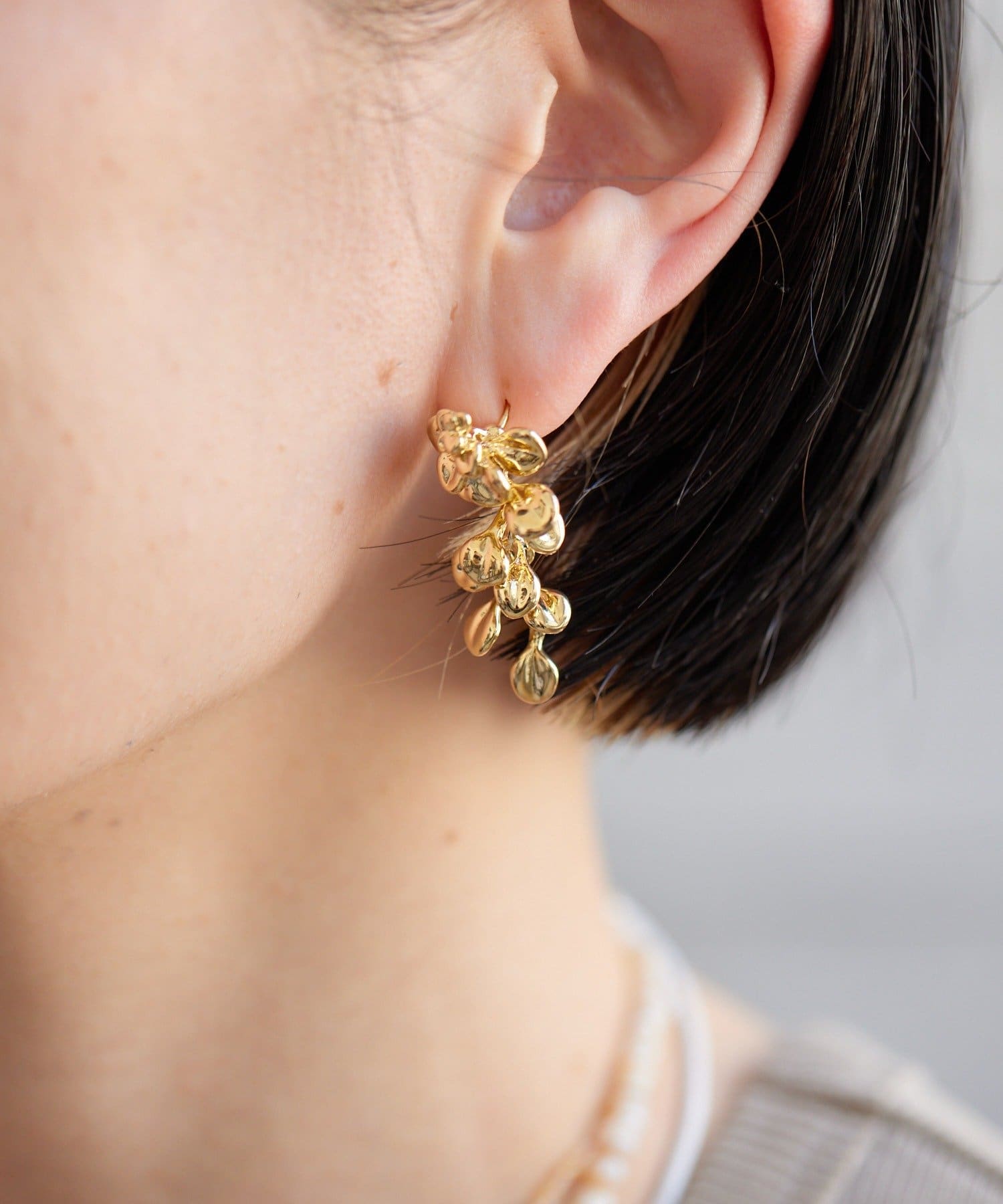 ear PAPILLONNER(イア パピヨネ) フローリングピアス