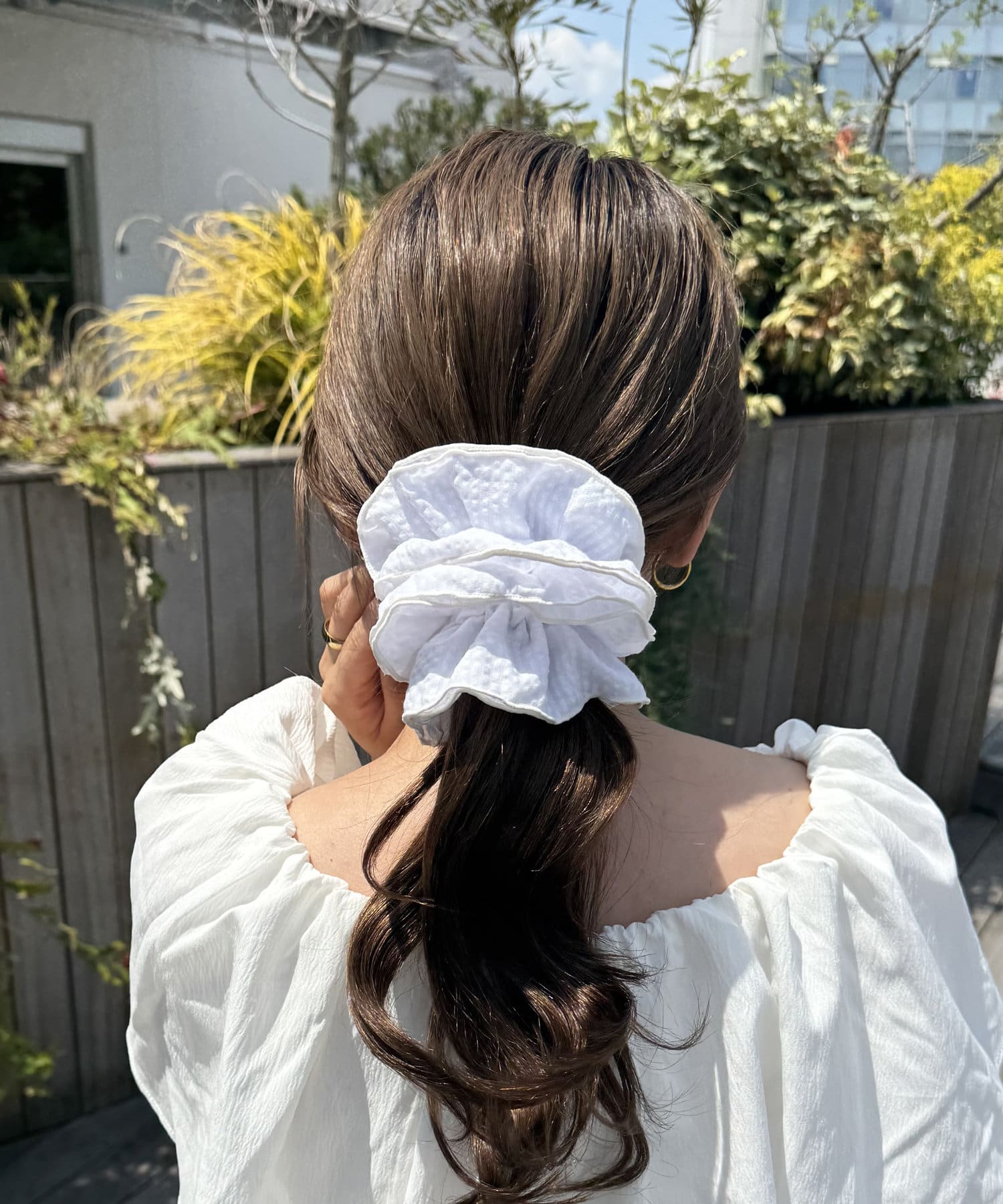 Lattice(ラティス) フリルストライプシュシュ