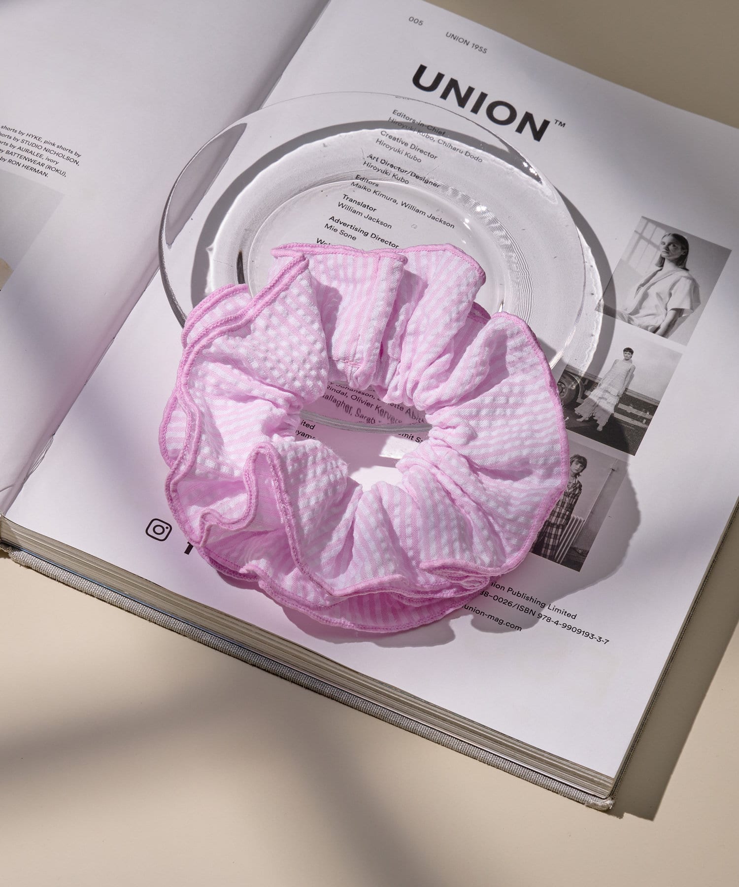 Lattice(ラティス) フリルストライプシュシュ