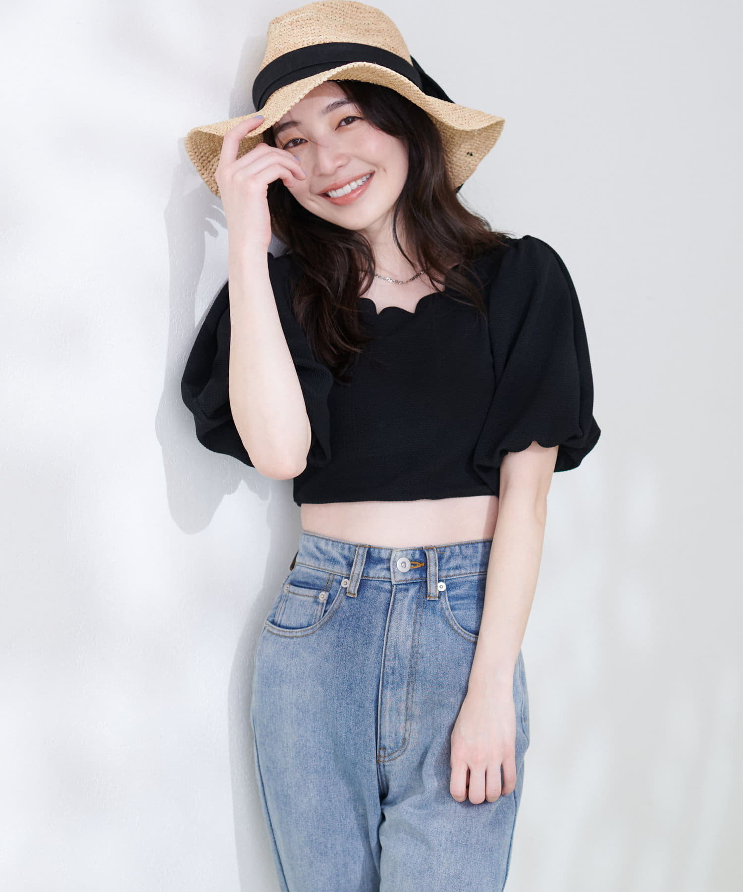 【2024SS natural couture】スカラップデザインのスイムウェアが登場！ぽこぽこした素材と衿ぐりのスカラップデザインが可愛く、ふわっとしたお袖で気になる二の腕も隠してくれる優秀アイテム