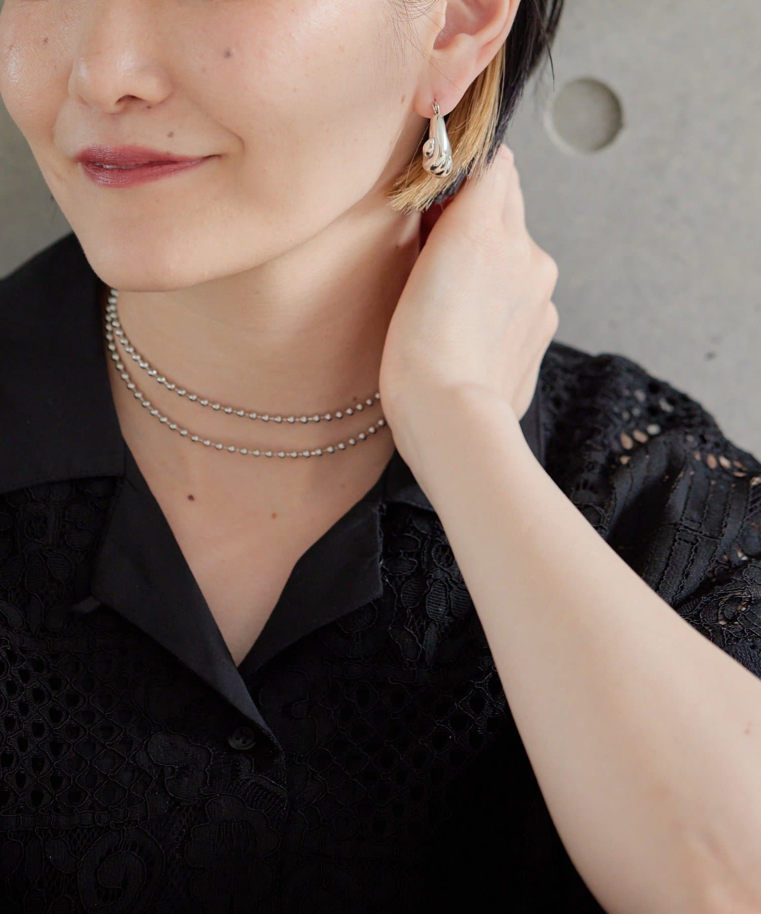 ear PAPILLONNER(イア パピヨネ) 《WEB＆一部店舗限定/スターリングシルバー使用》》おひねりフープピアス