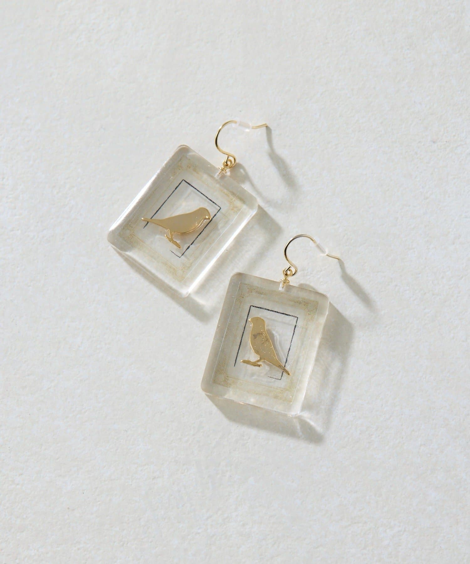 ear PAPILLONNER(イア パピヨネ) ピクチャーフレームピアス