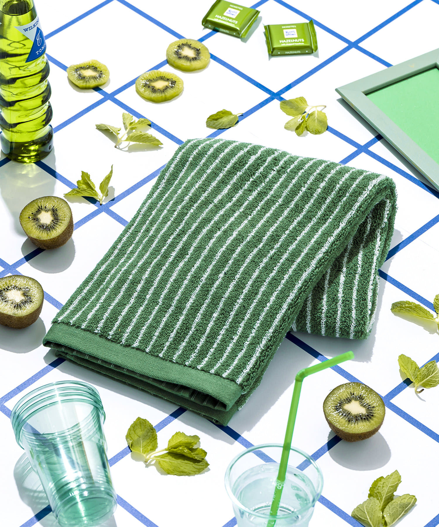 ミニバスタオル：50×100cm | 3COINS(スリーコインズ)ライフ