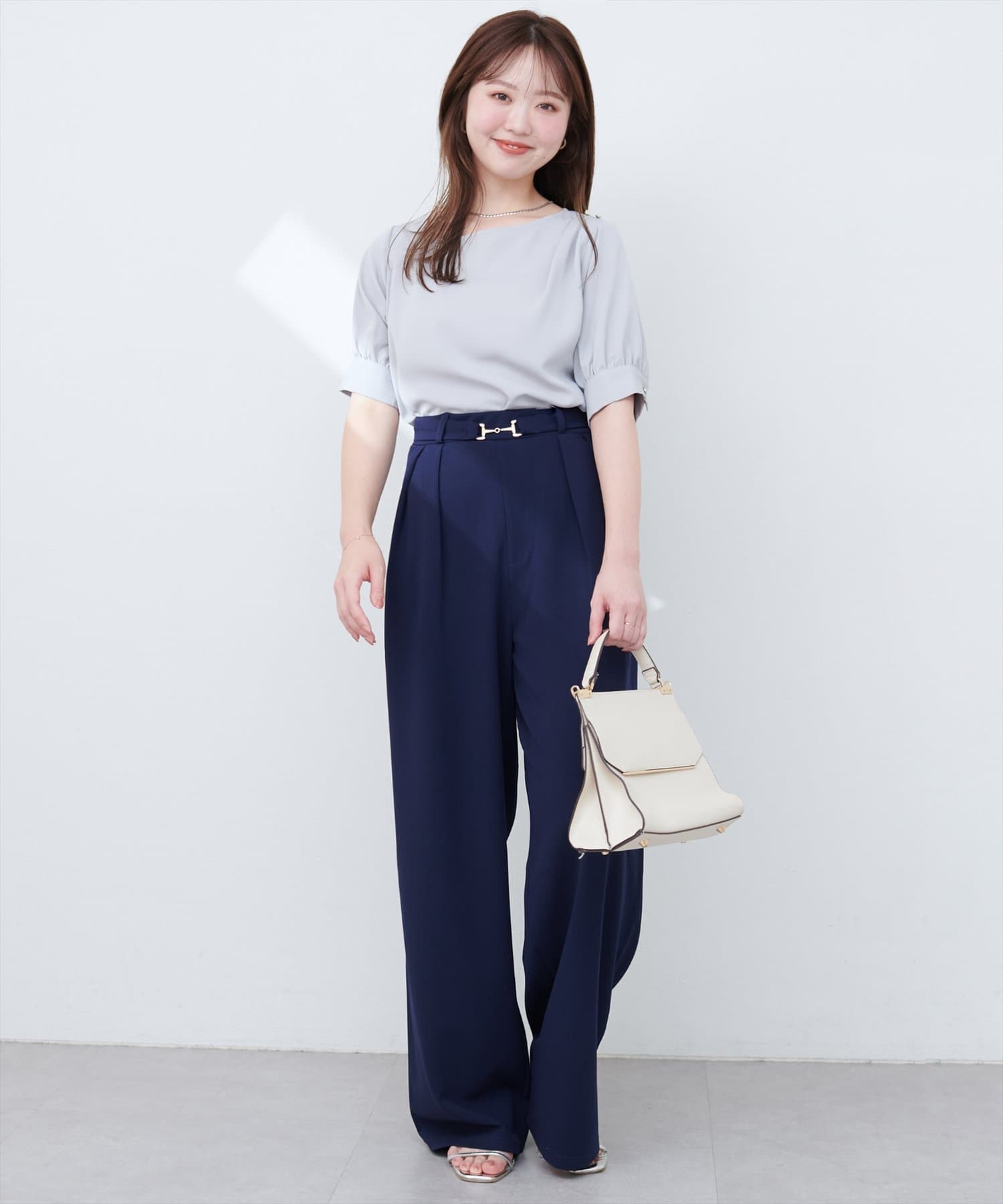 natural couture(ナチュラルクチュール) ビットベルトストレッチパンツ