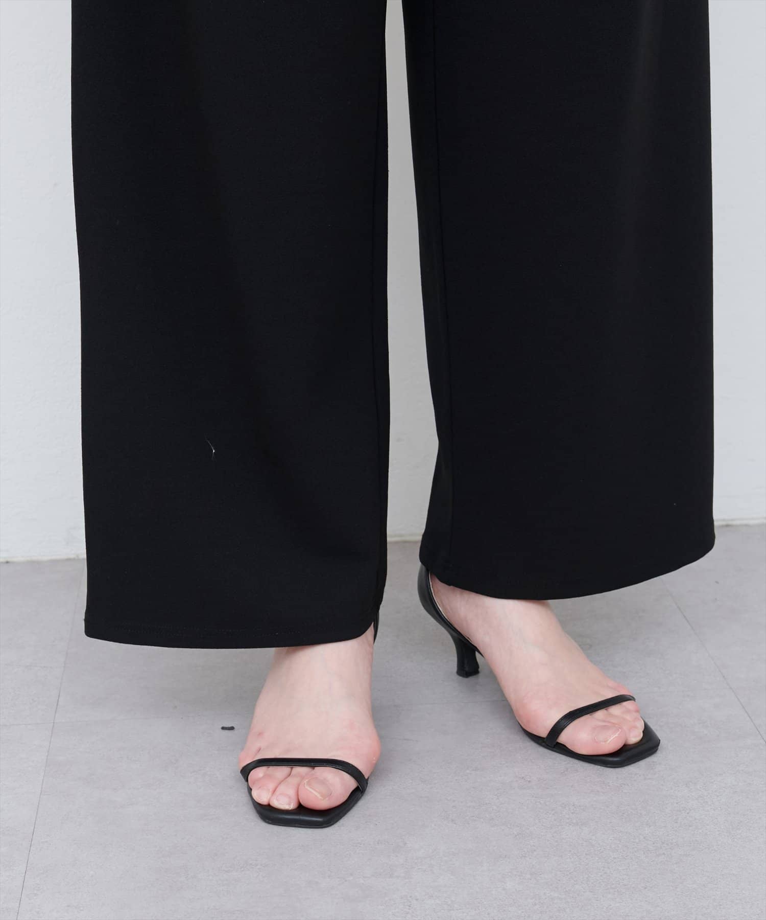 natural couture(ナチュラルクチュール) ビットベルトストレッチパンツ