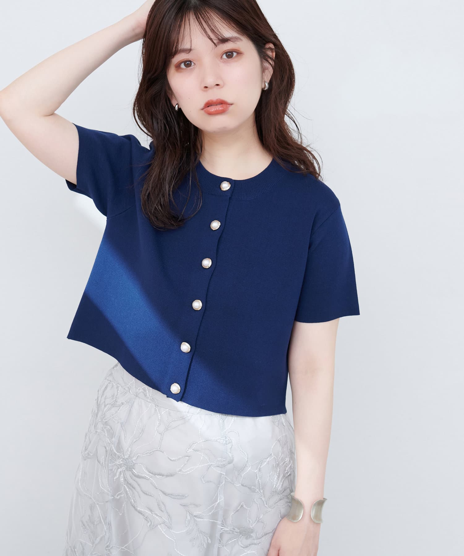 natural couture(ナチュラルクチュール) 【WEB限定】ミラノリブデザイン釦半袖カーディガン